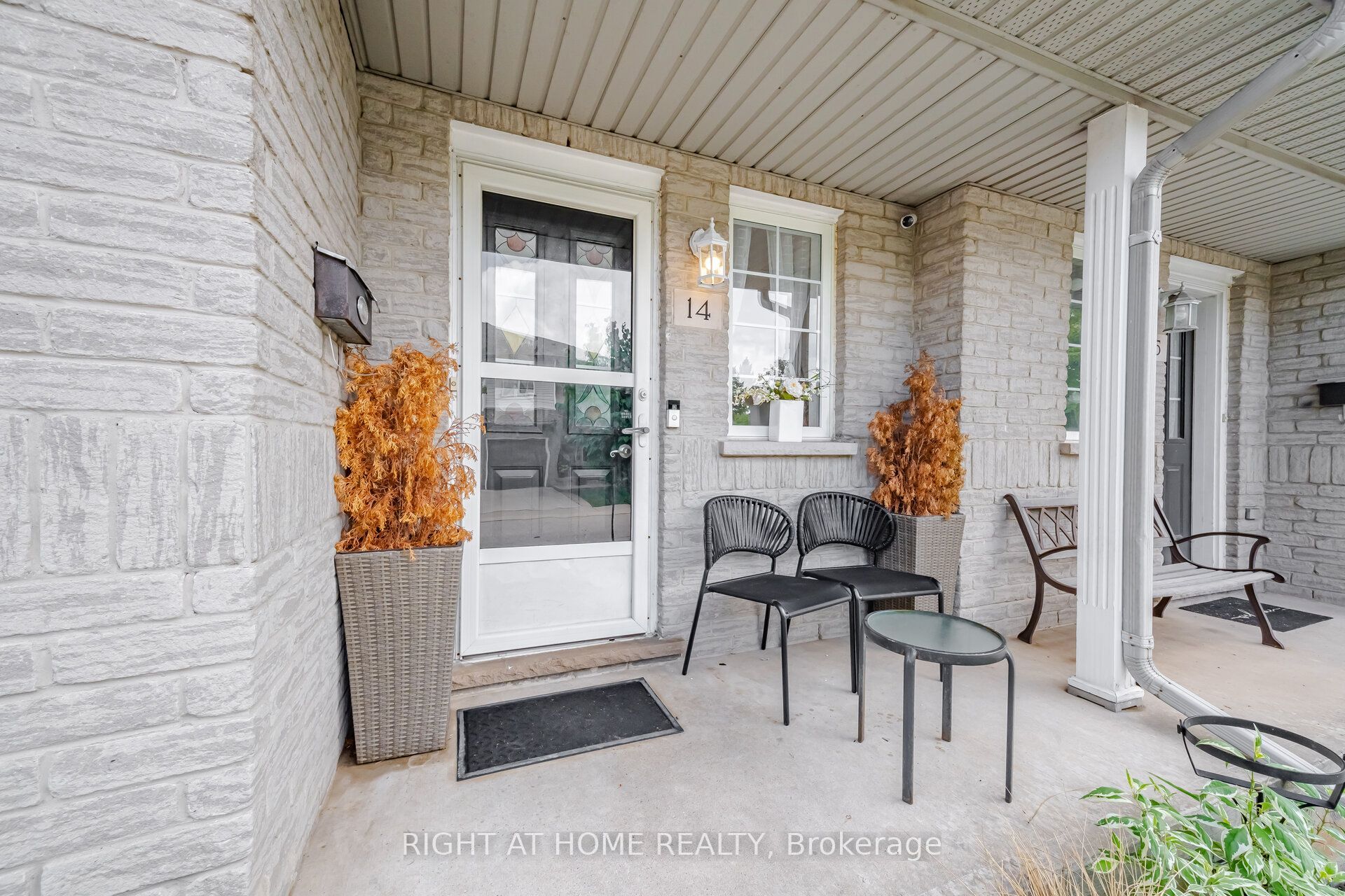 104 Frances Avenue 14 Property Photo 3