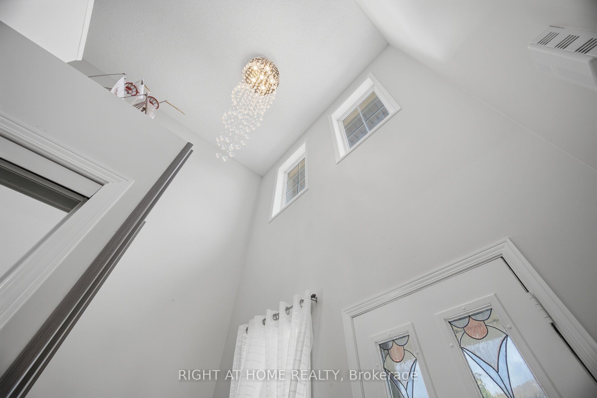 104 Frances Avenue 14 Property Photo 6