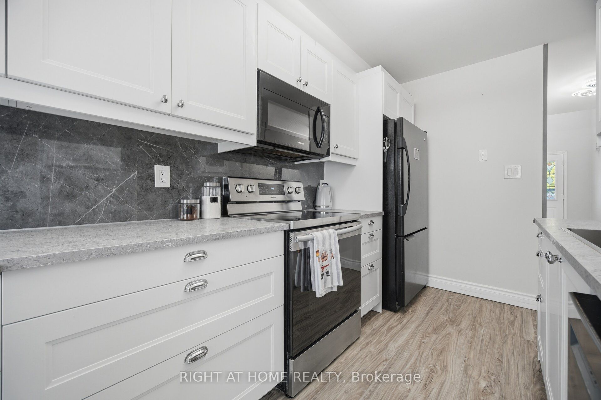 104 Frances Avenue 14 Property Photo 17