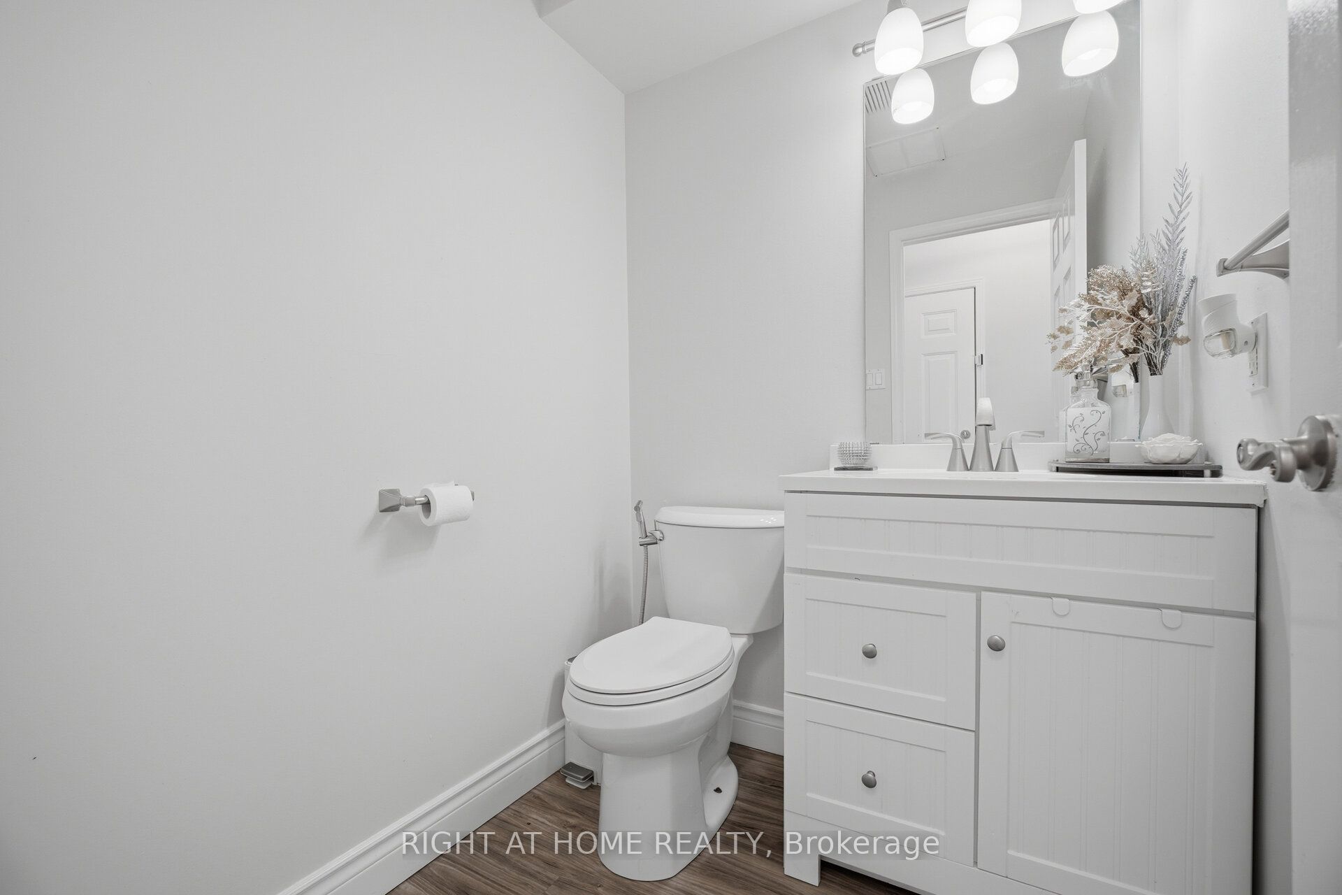 104 Frances Avenue 14 Property Photo 19