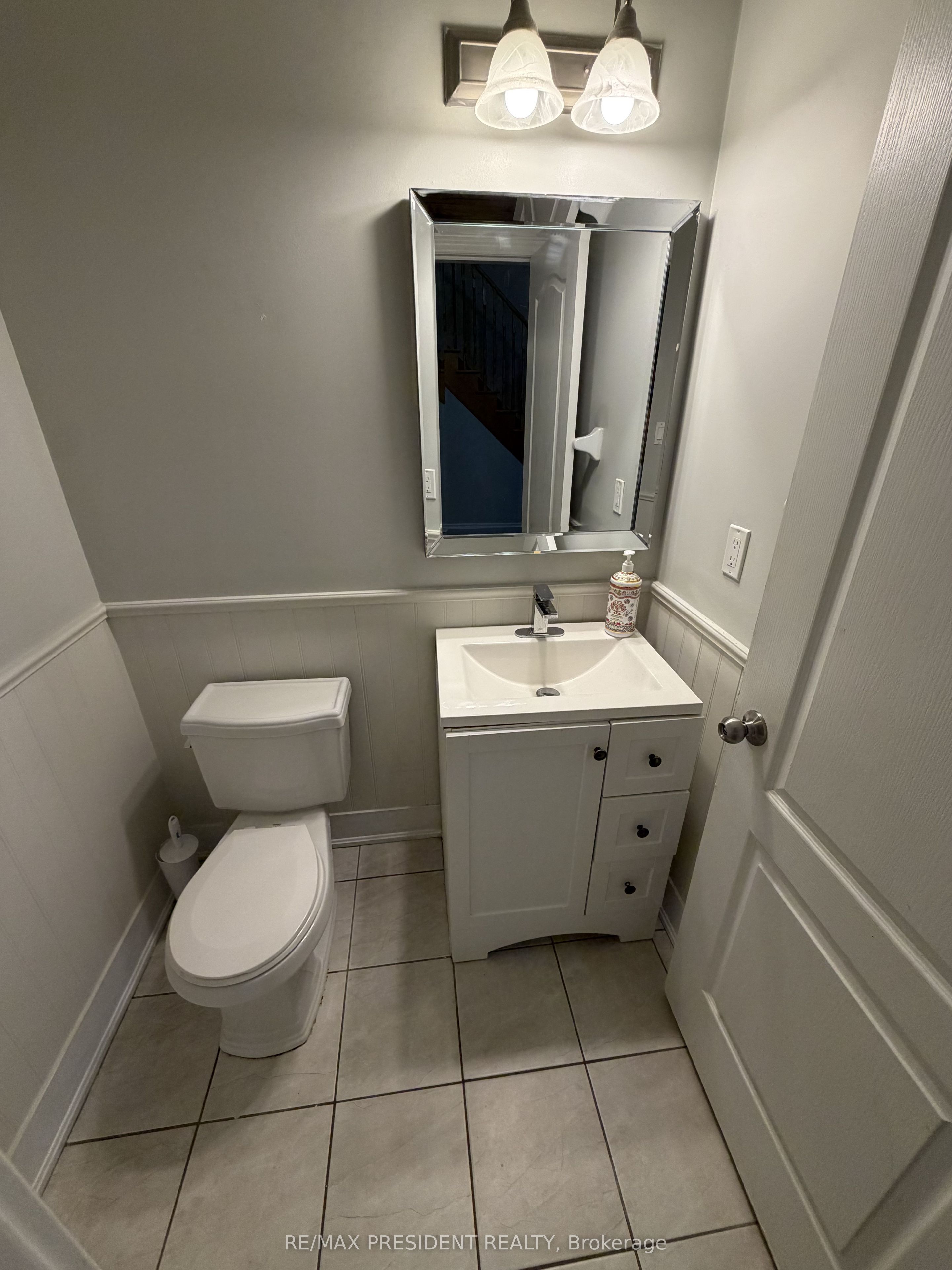 428 Tansley Street Property Photo 8