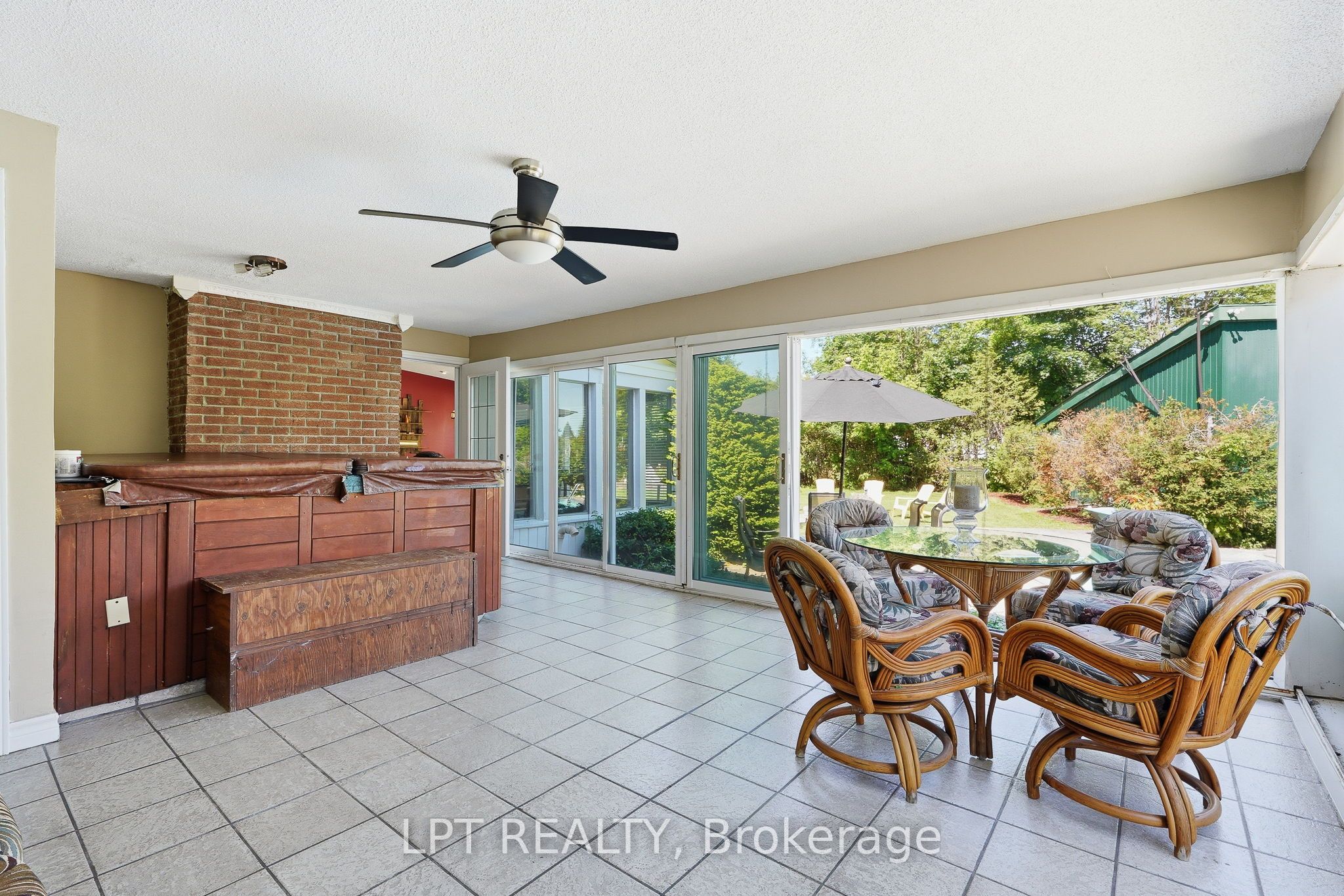 18 Louise Crescent Property Photo 16