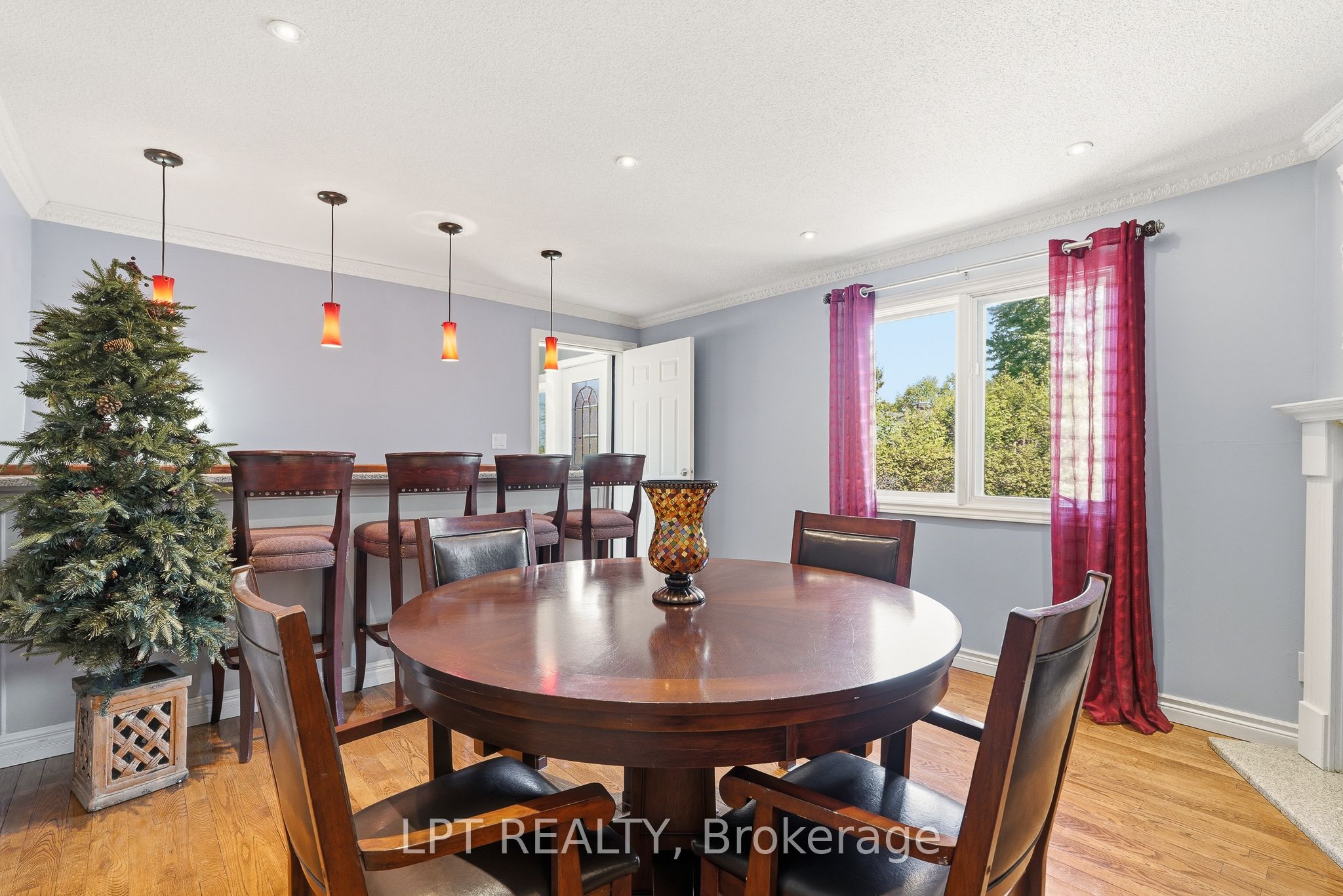 18 Louise Crescent Property Photo 18