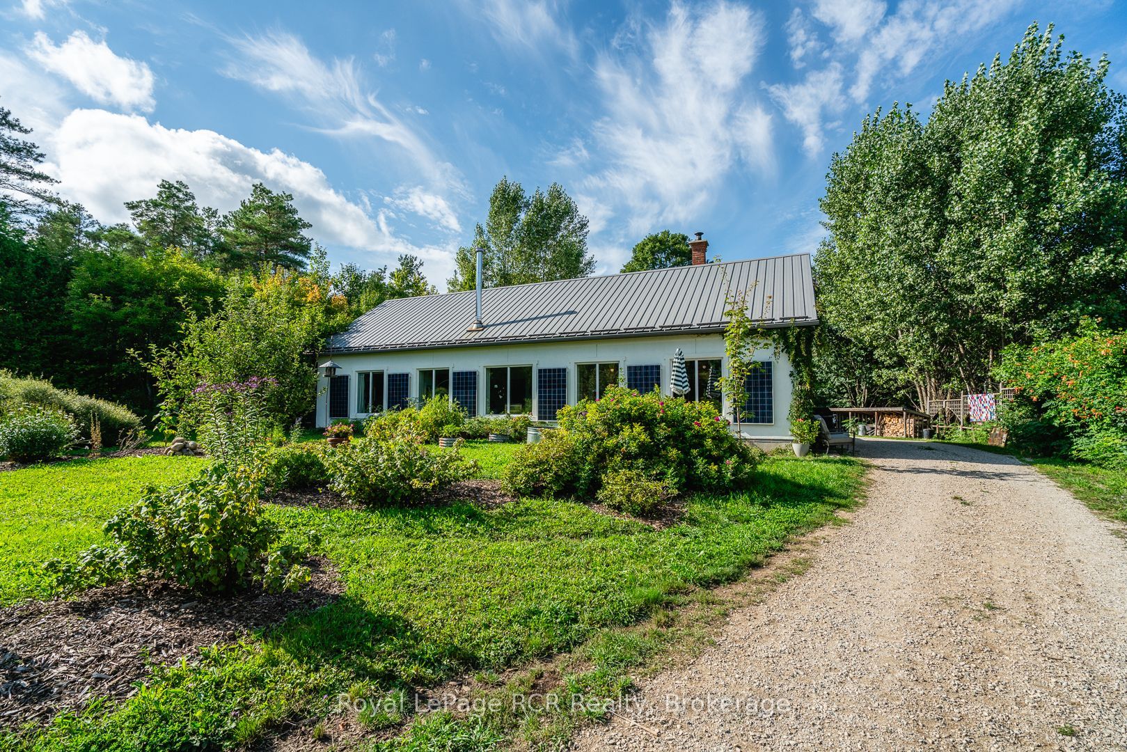 323199 Durham Road E Property Photo 10