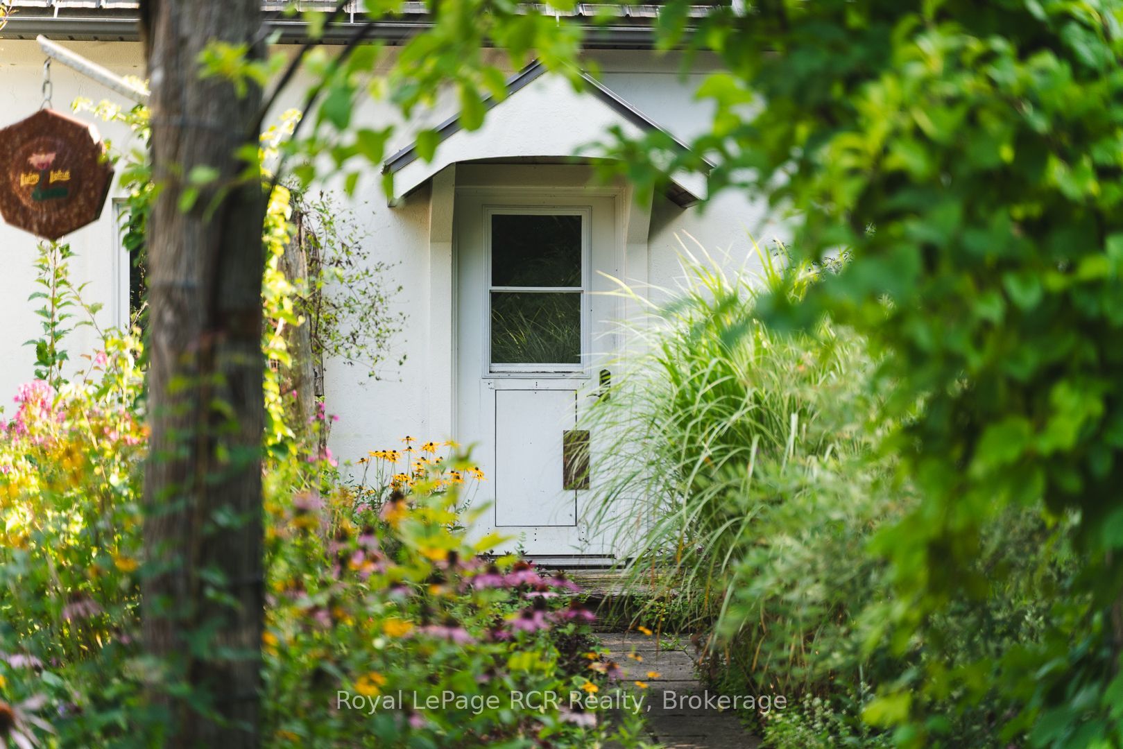 323199 Durham Road E Property Photo 13