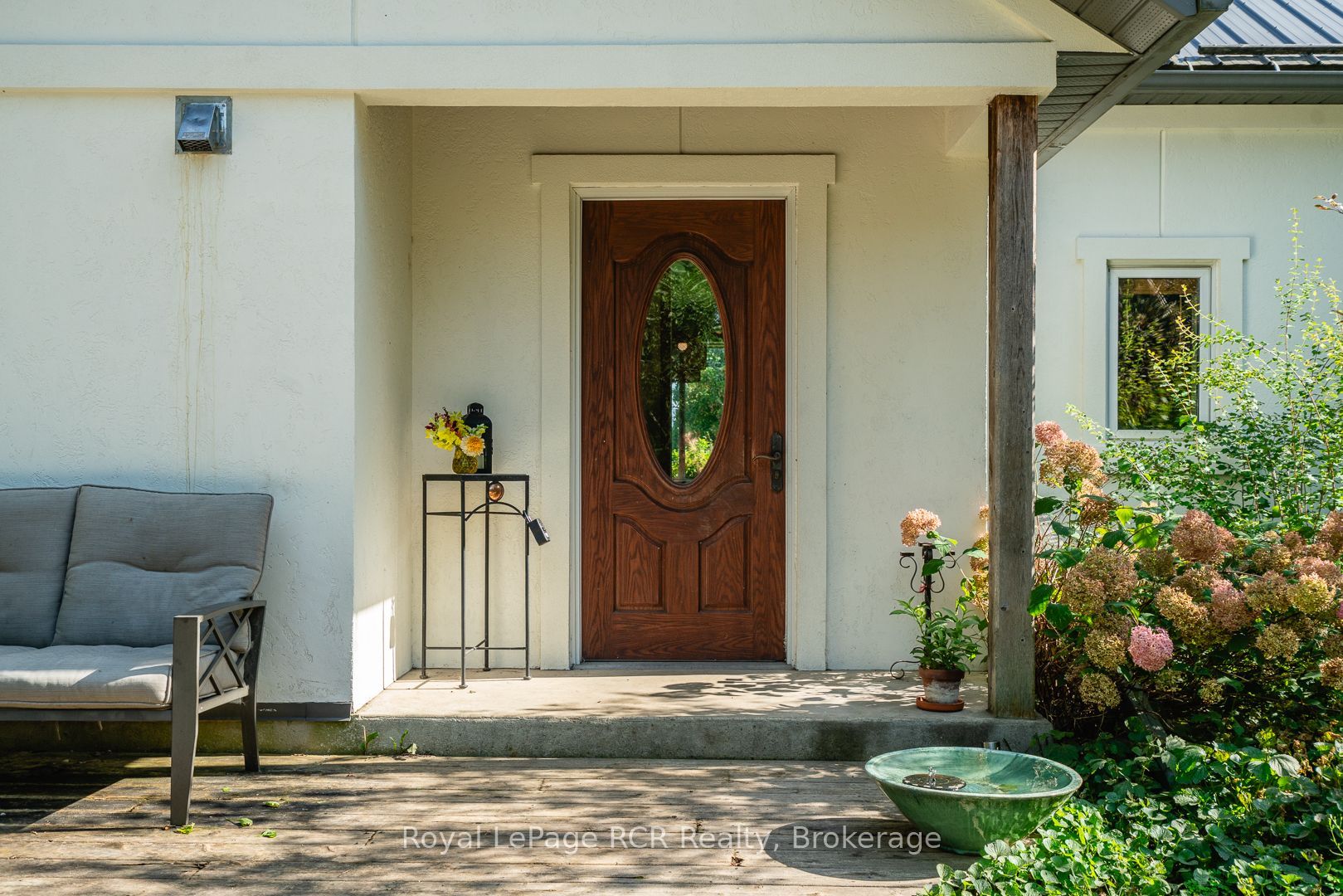 323199 Durham Road E Property Photo 16