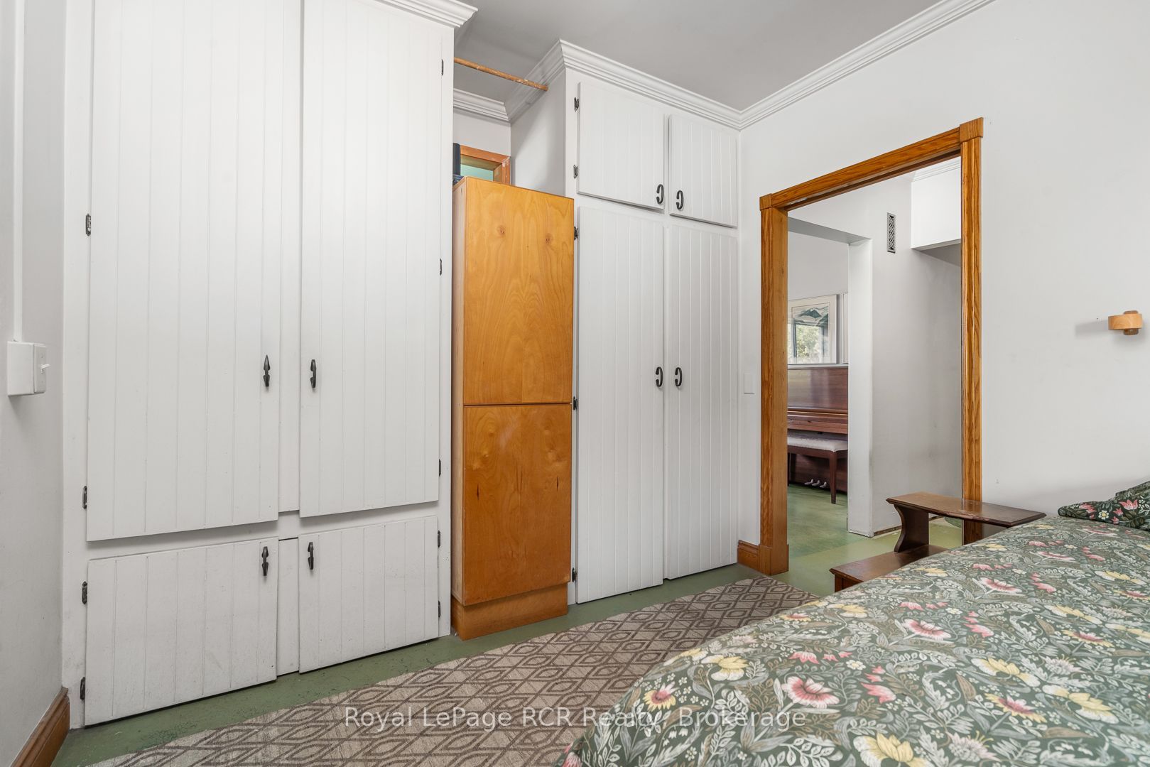 323199 Durham Road E Property Photo 32