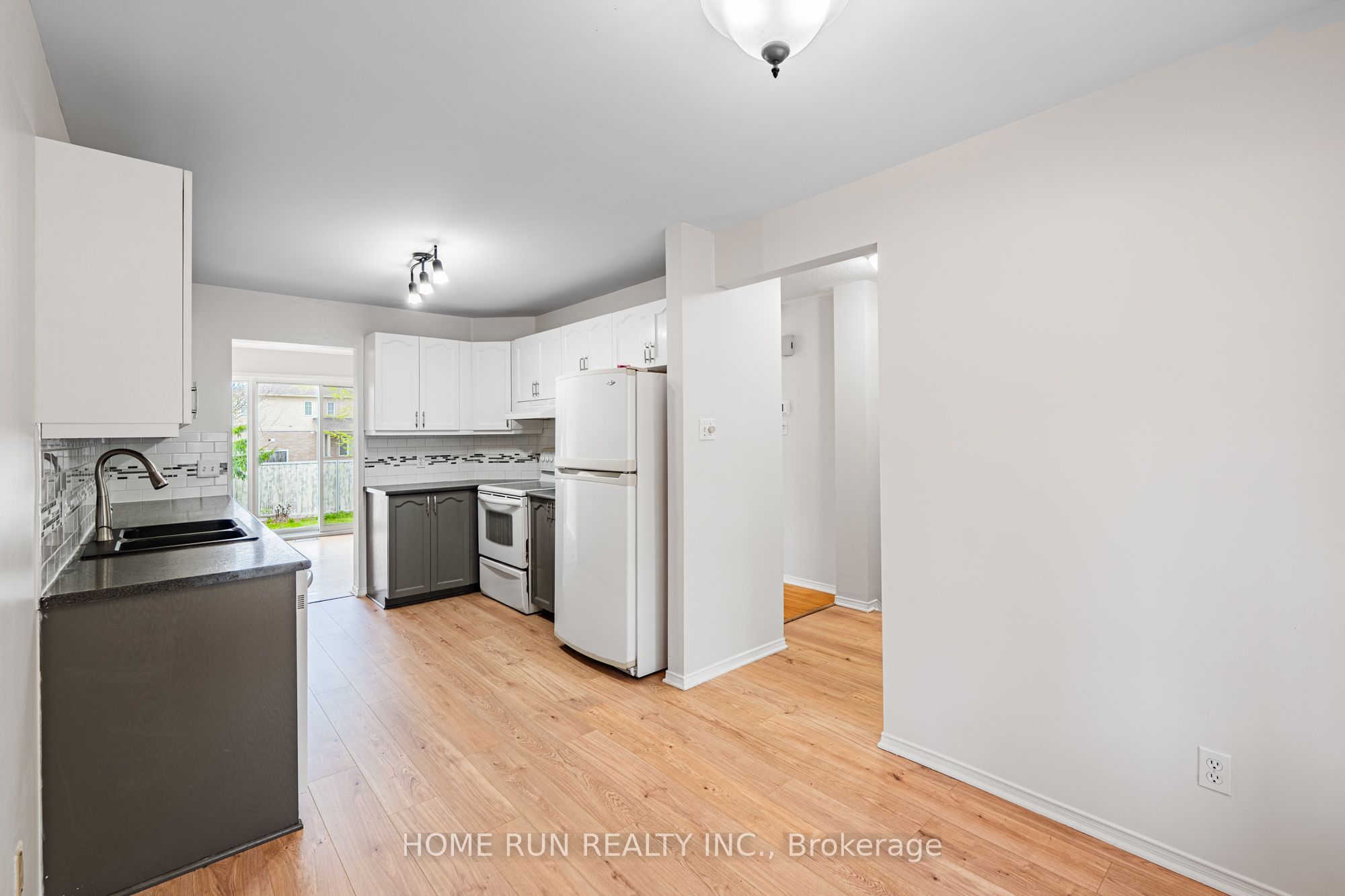 182 Windhurst Drive Property Photo 4