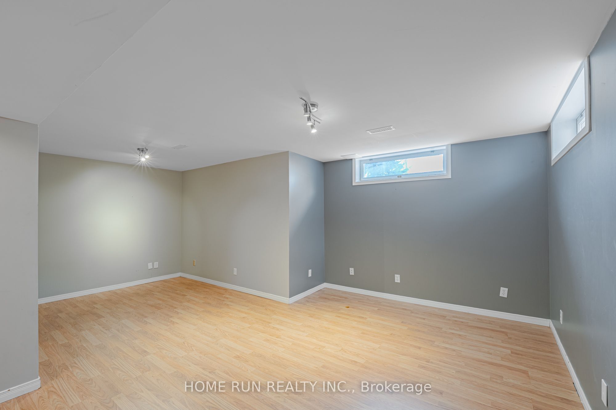 182 Windhurst Drive Property Photo 20