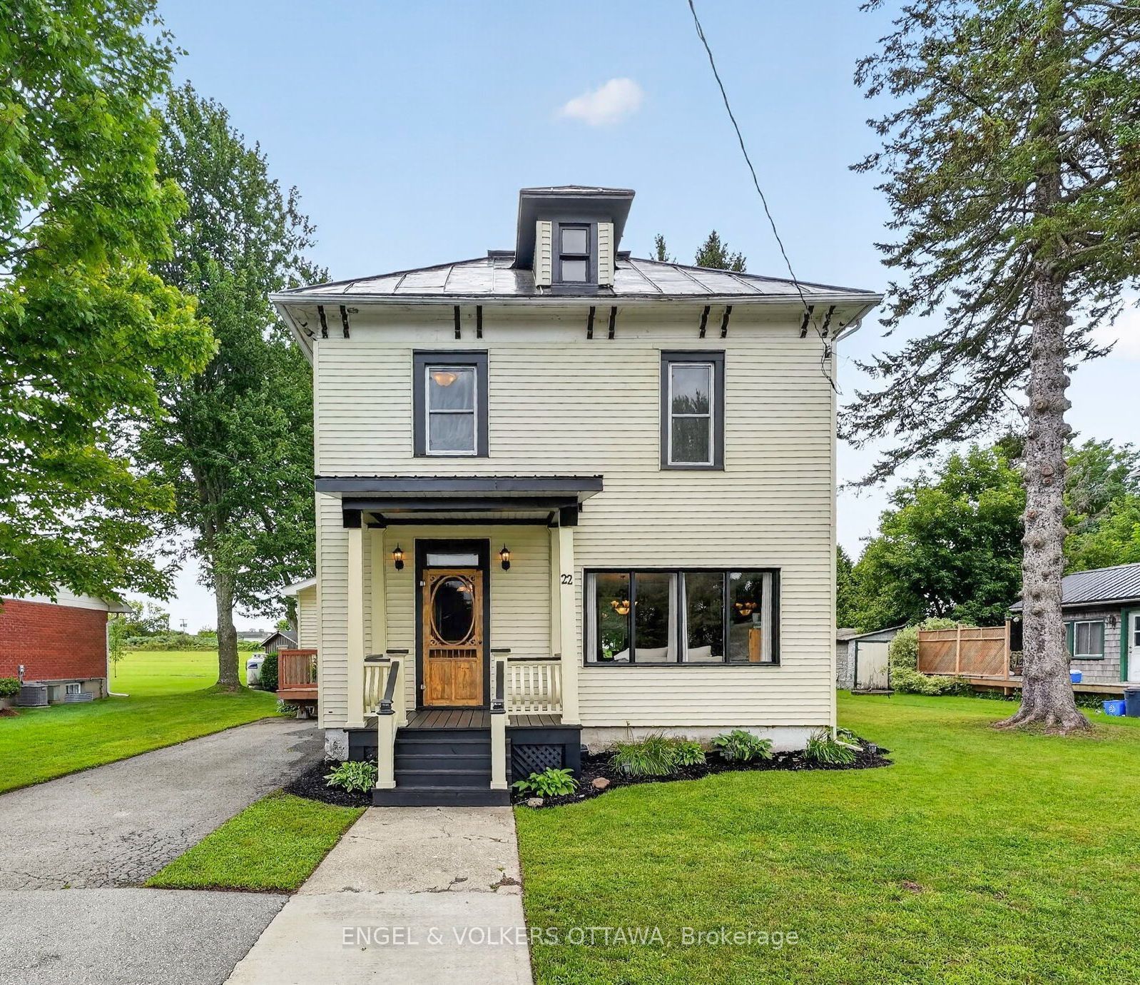 22 Peter Street Property Photo 1