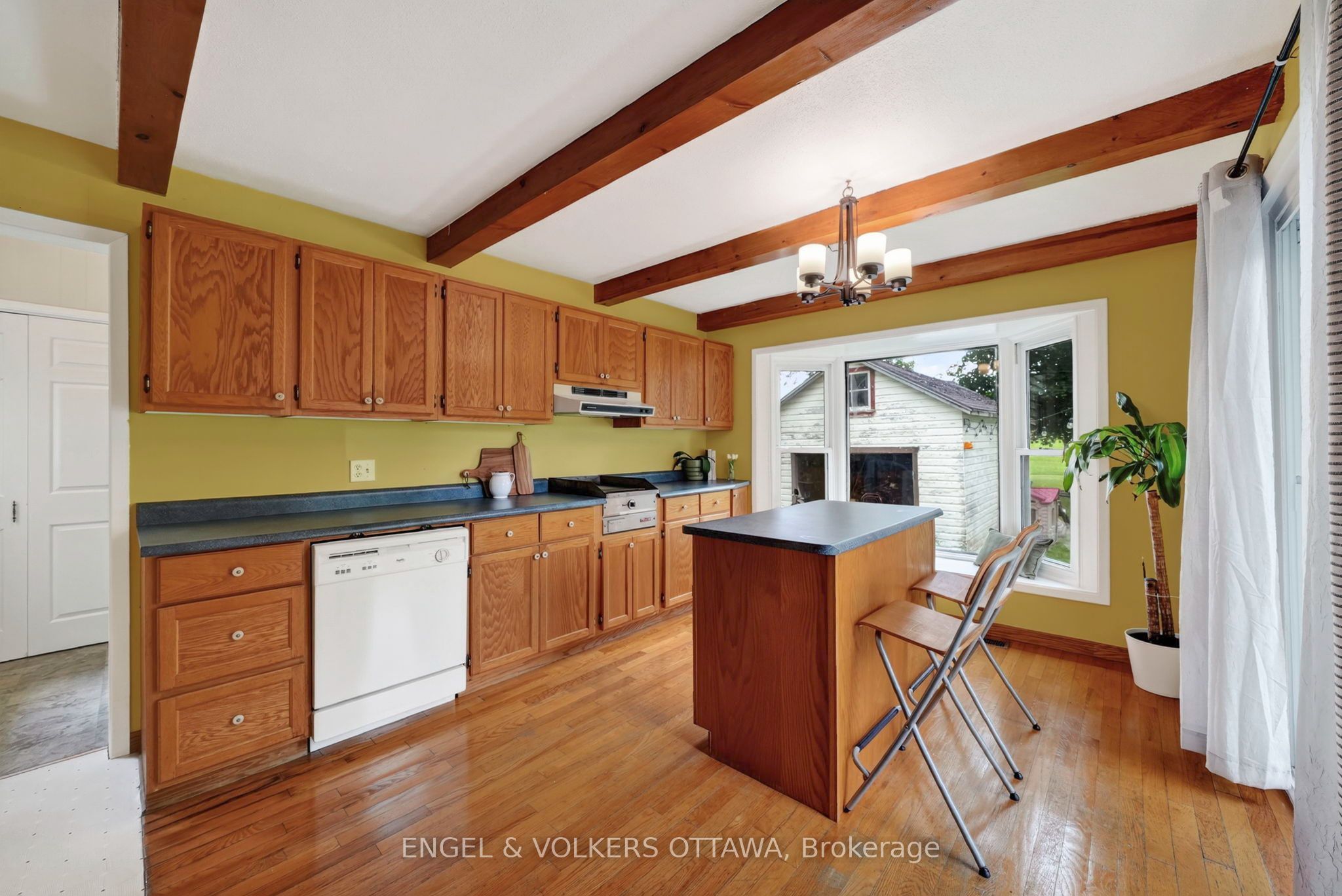22 Peter Street Property Photo 19