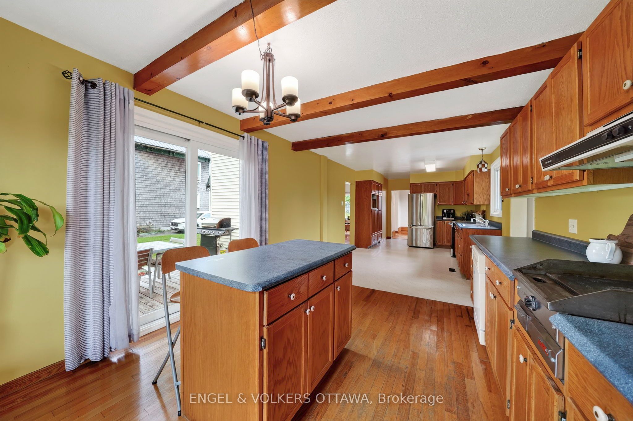 22 Peter Street Property Photo 21
