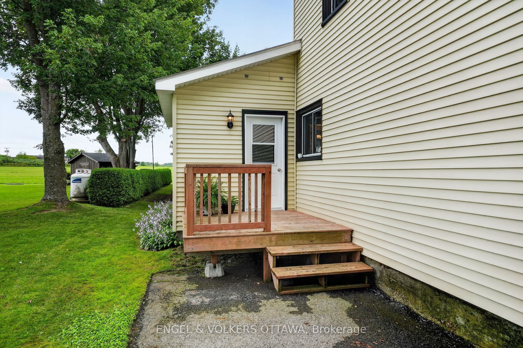 22 Peter Street Property Photo 38
