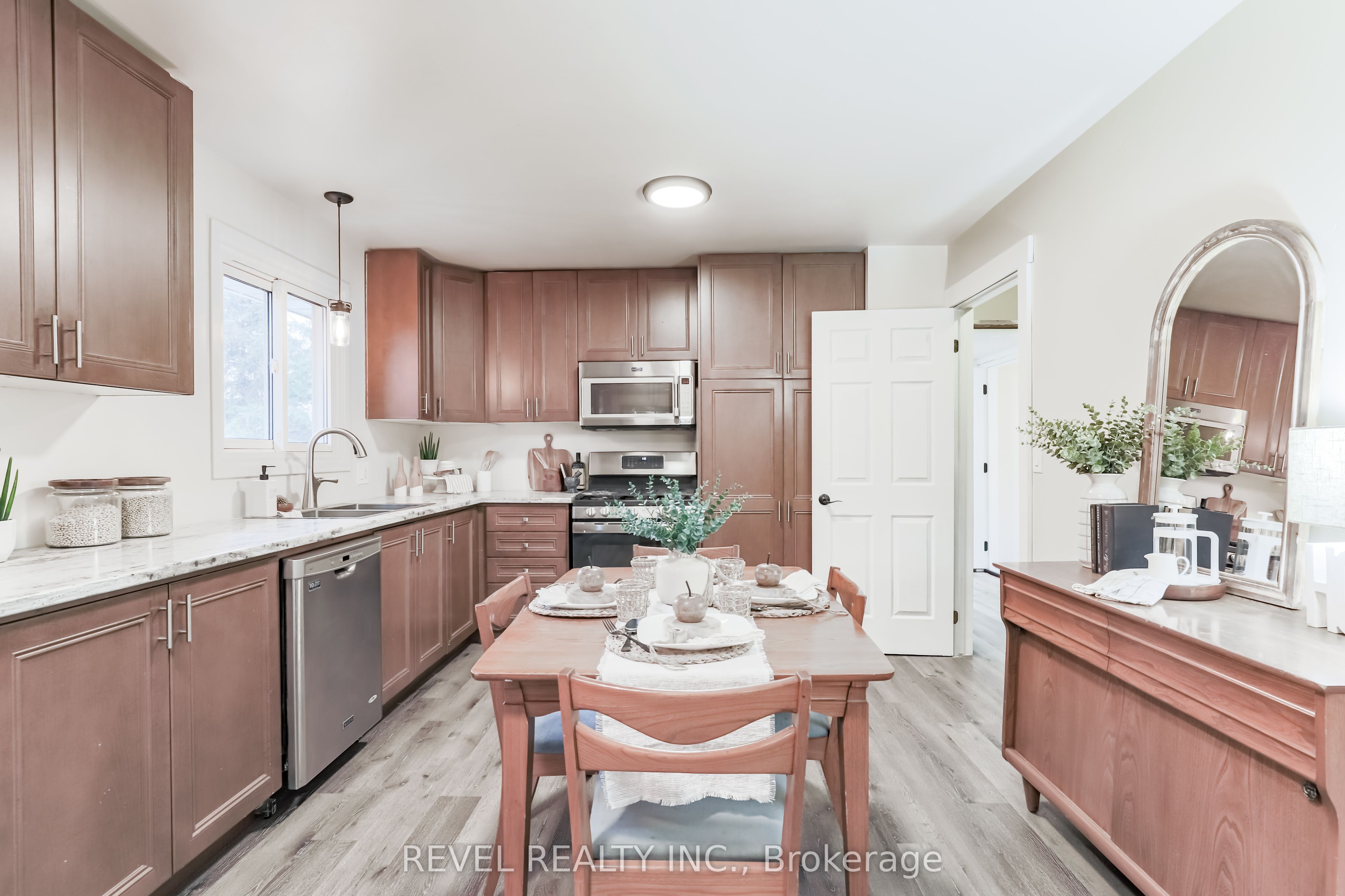 3880 Highway 35 Property Photo 6