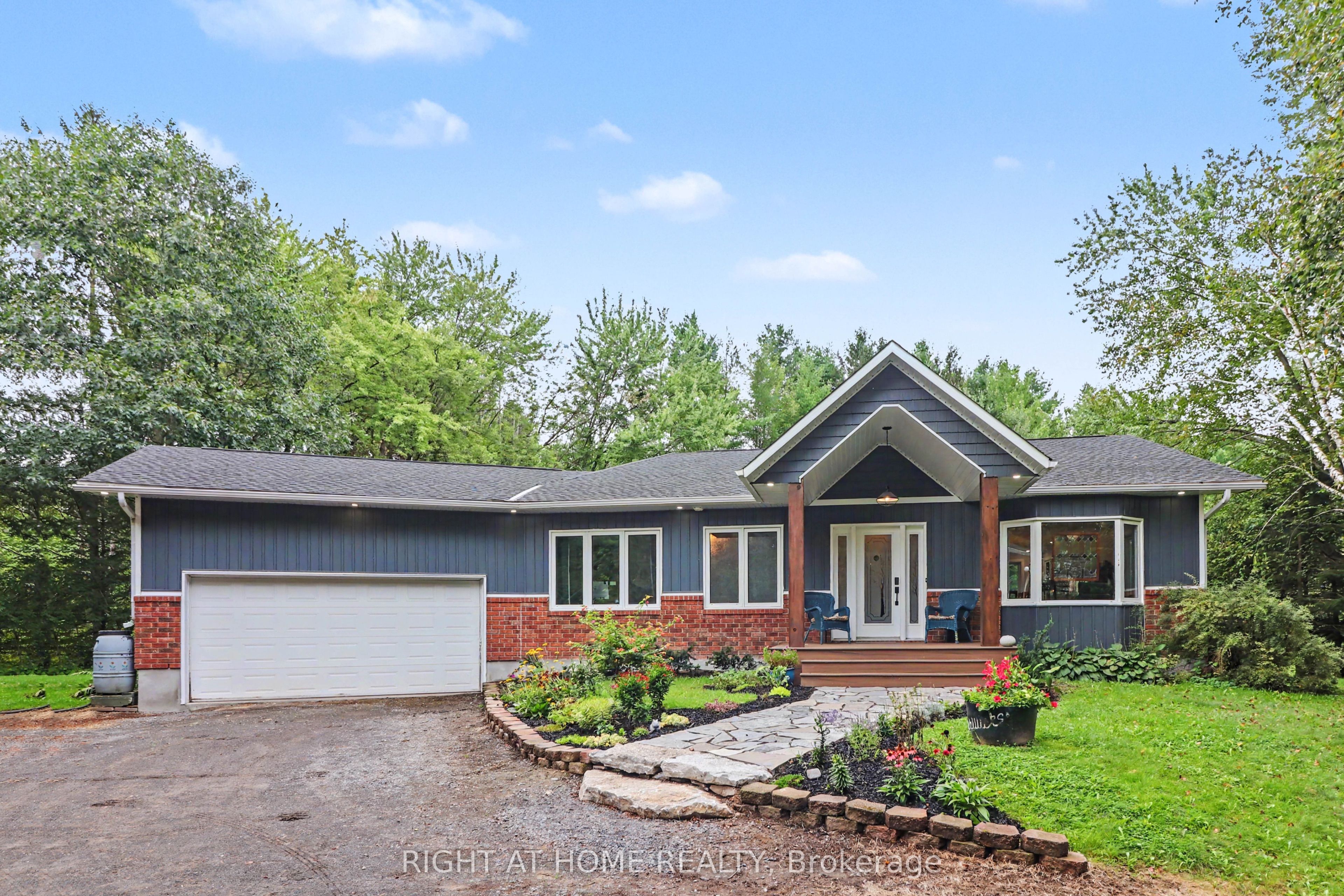 1280 Du Lac Chase Property Photo 3