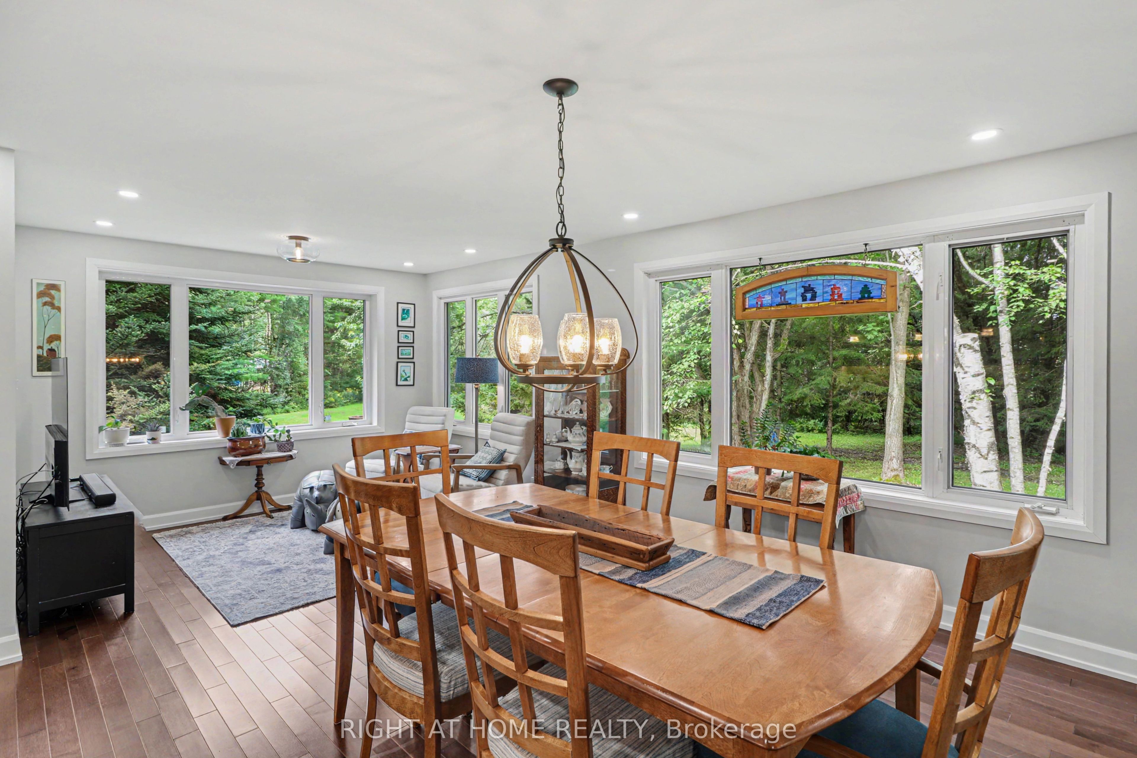 1280 Du Lac Chase Property Photo 18