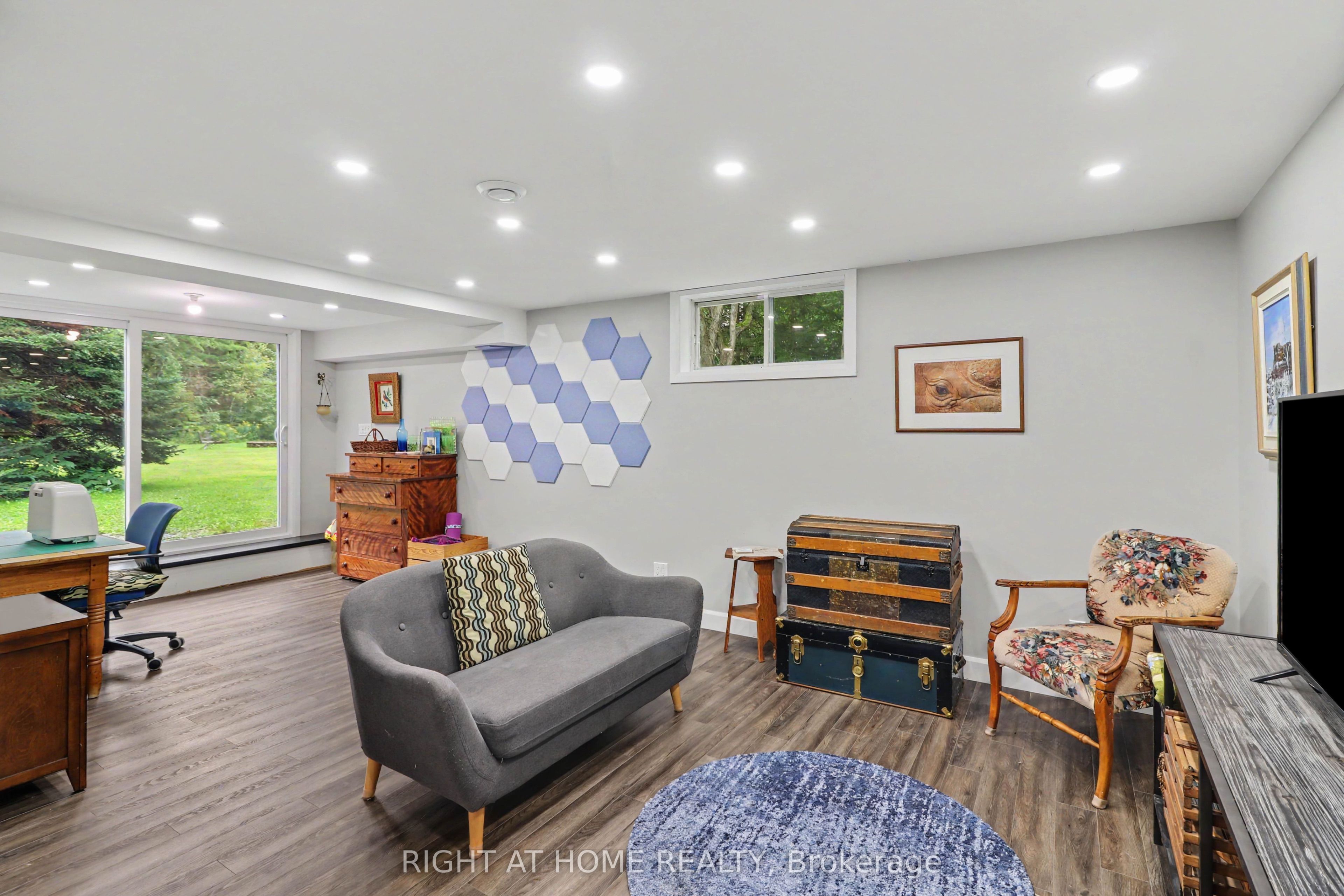 1280 Du Lac Chase Property Photo 27