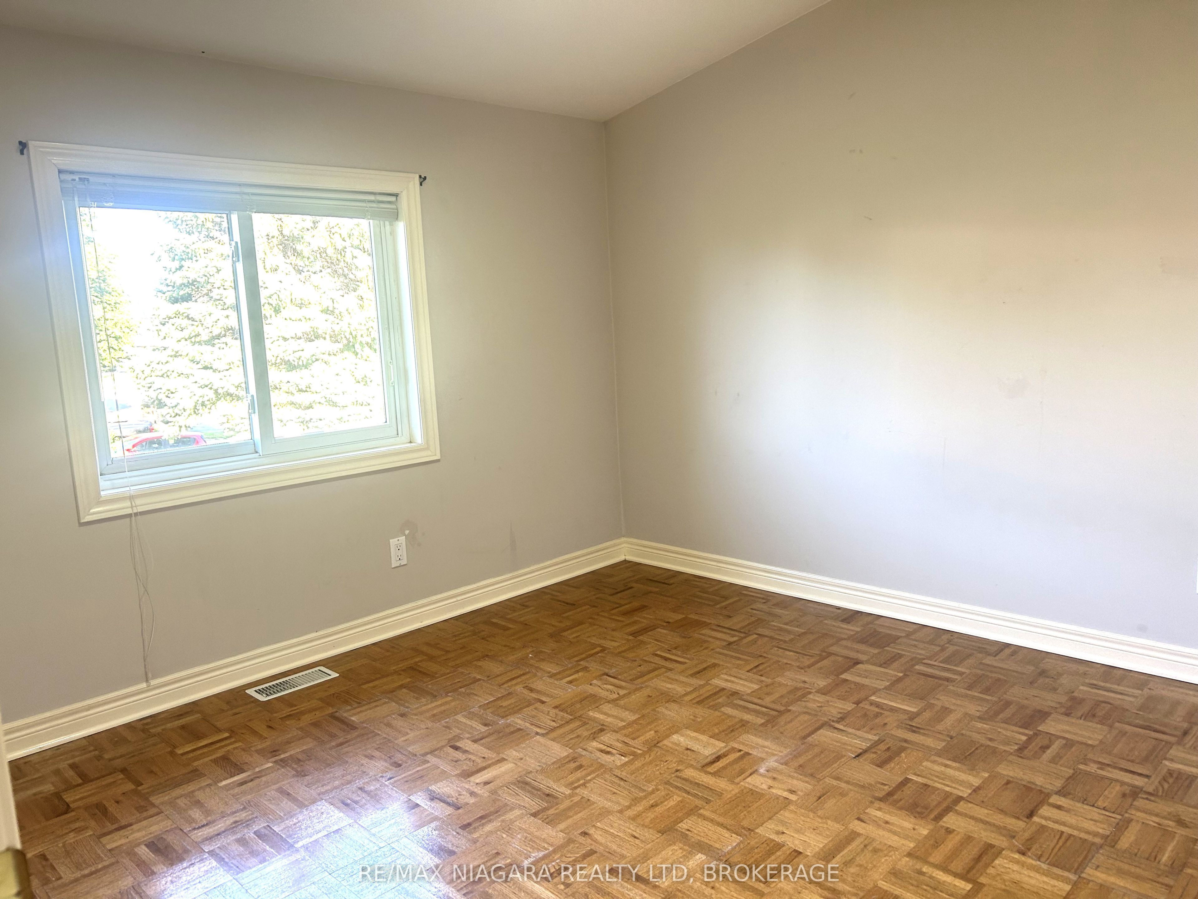 11 Ursula Avenue Unit 1 Property Photo 16