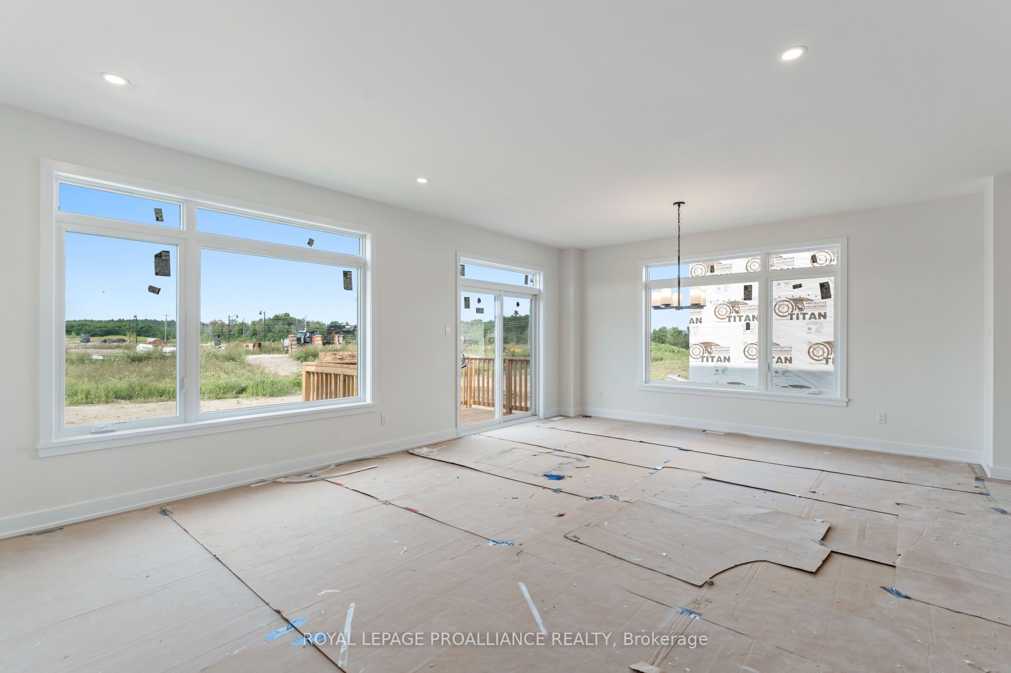 1028 Moore Street Property Photo 19