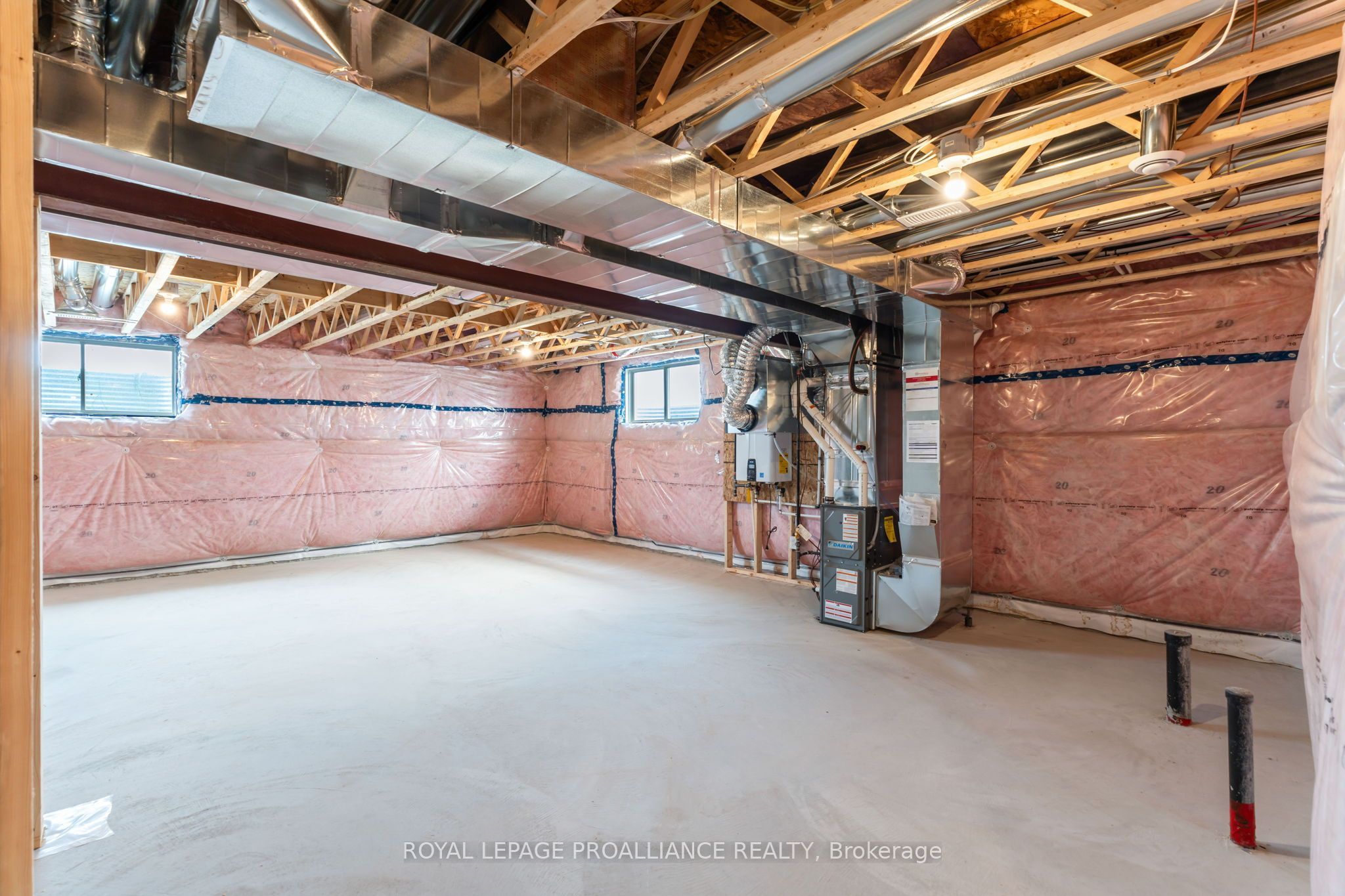 1028 Moore Street Property Photo 37