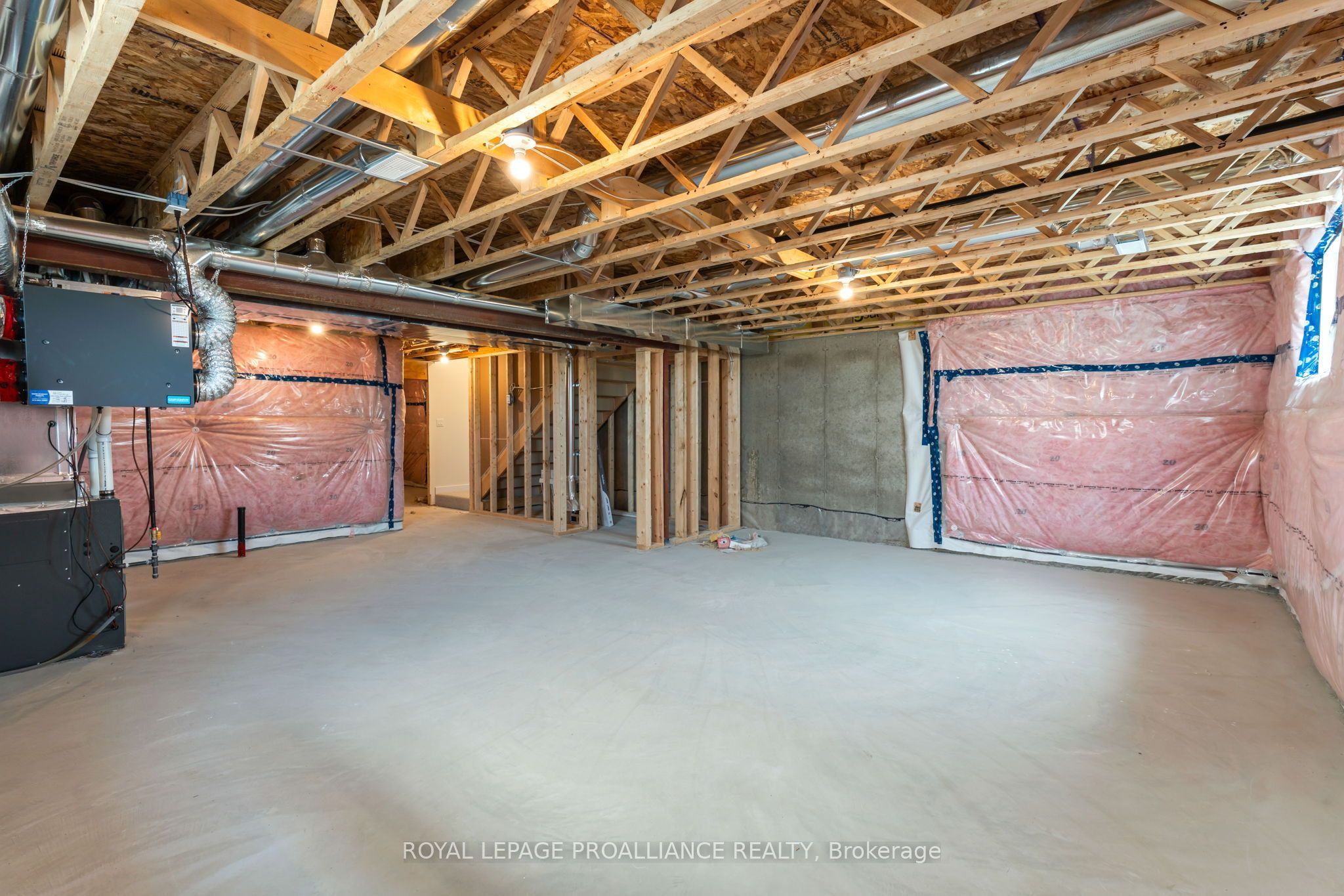 1028 Moore Street Property Photo 38