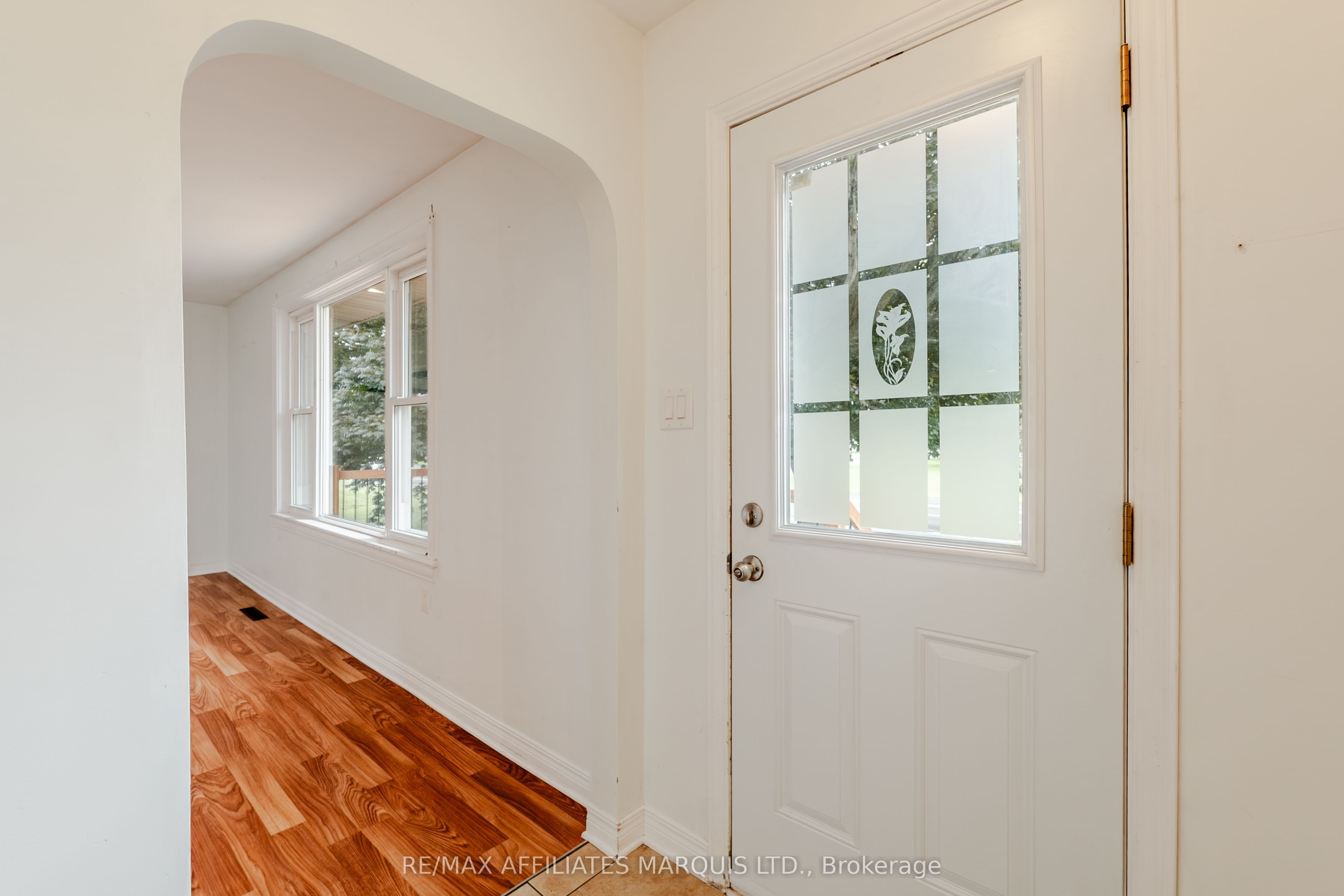 16 Front Street Property Photo 5