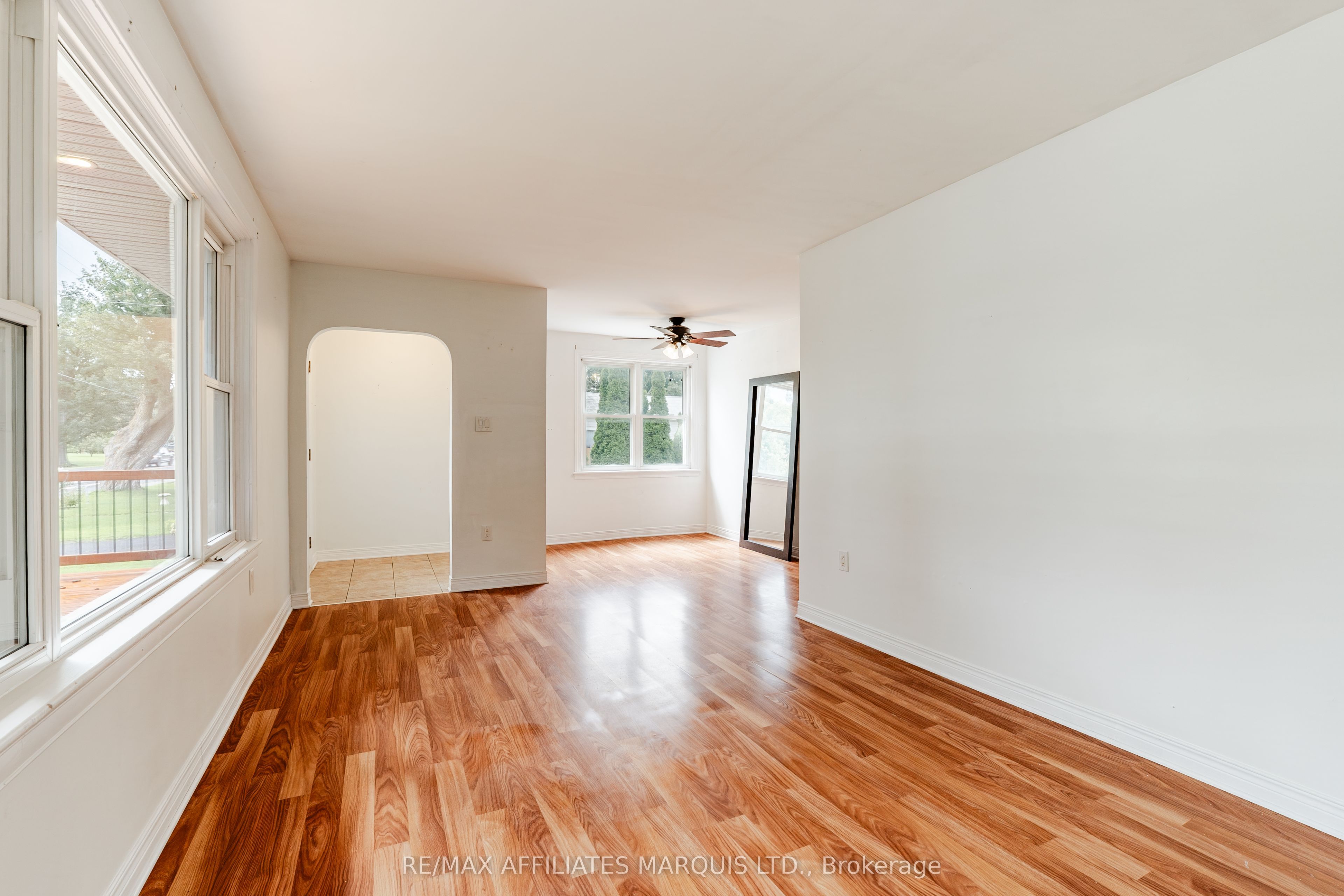 16 Front Street Property Photo 6