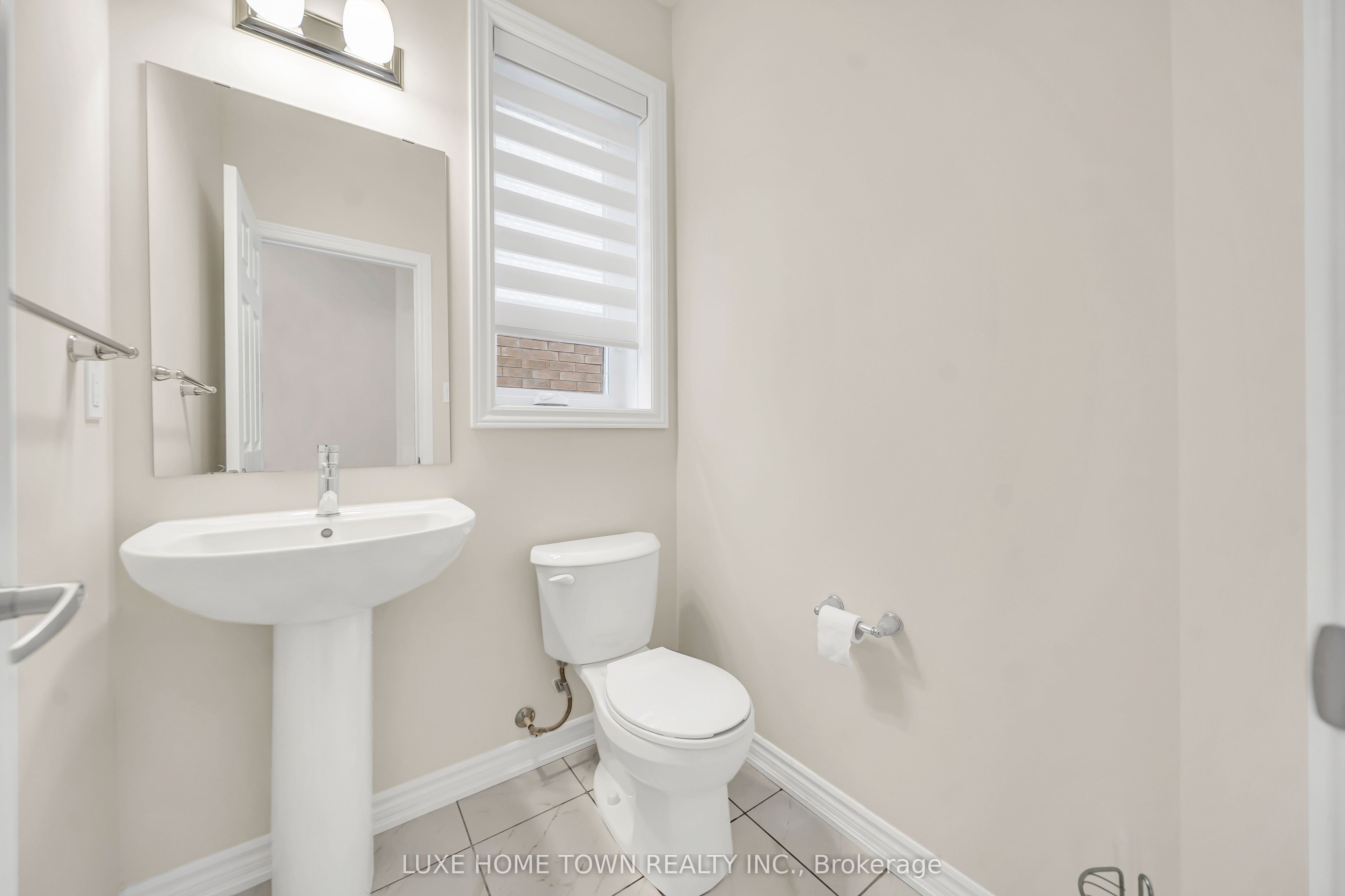 82 Prest Way Property Photo 8