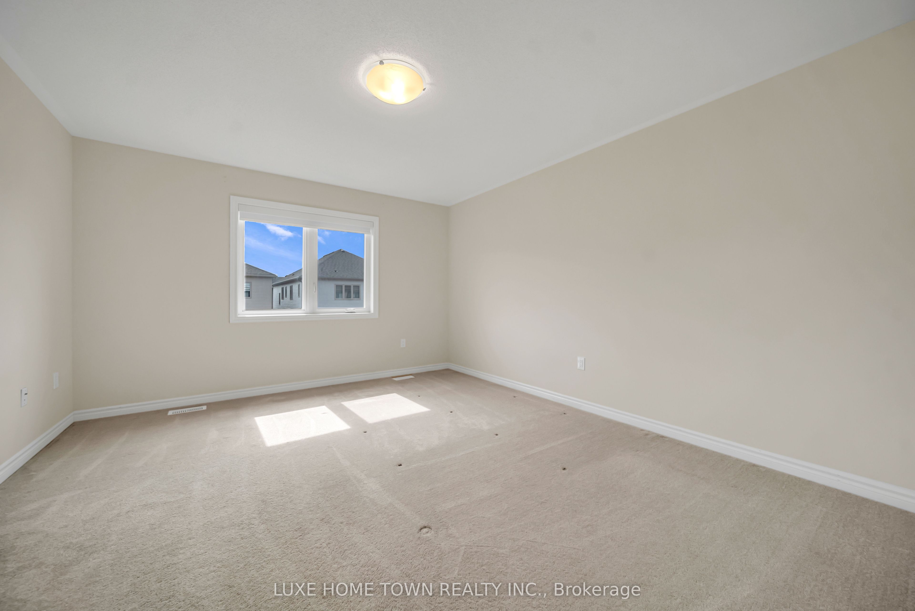 82 Prest Way Property Photo 20