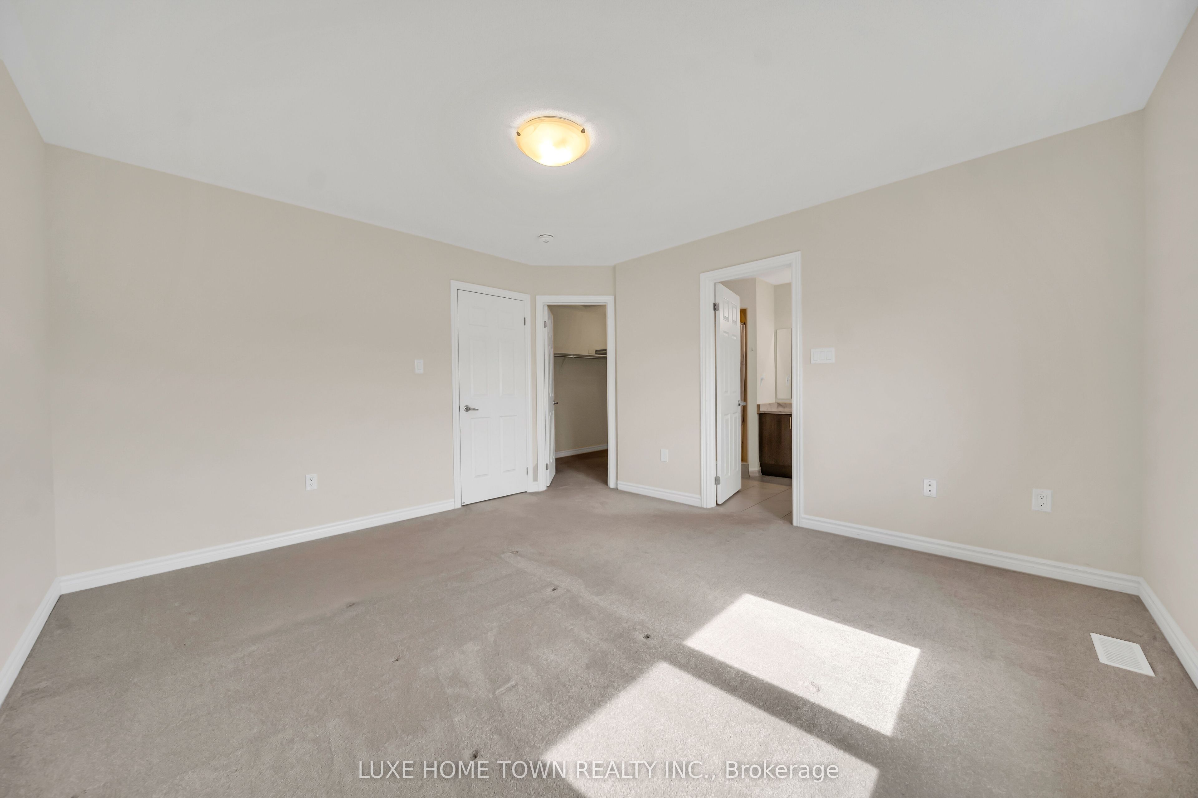 82 Prest Way Property Photo 21