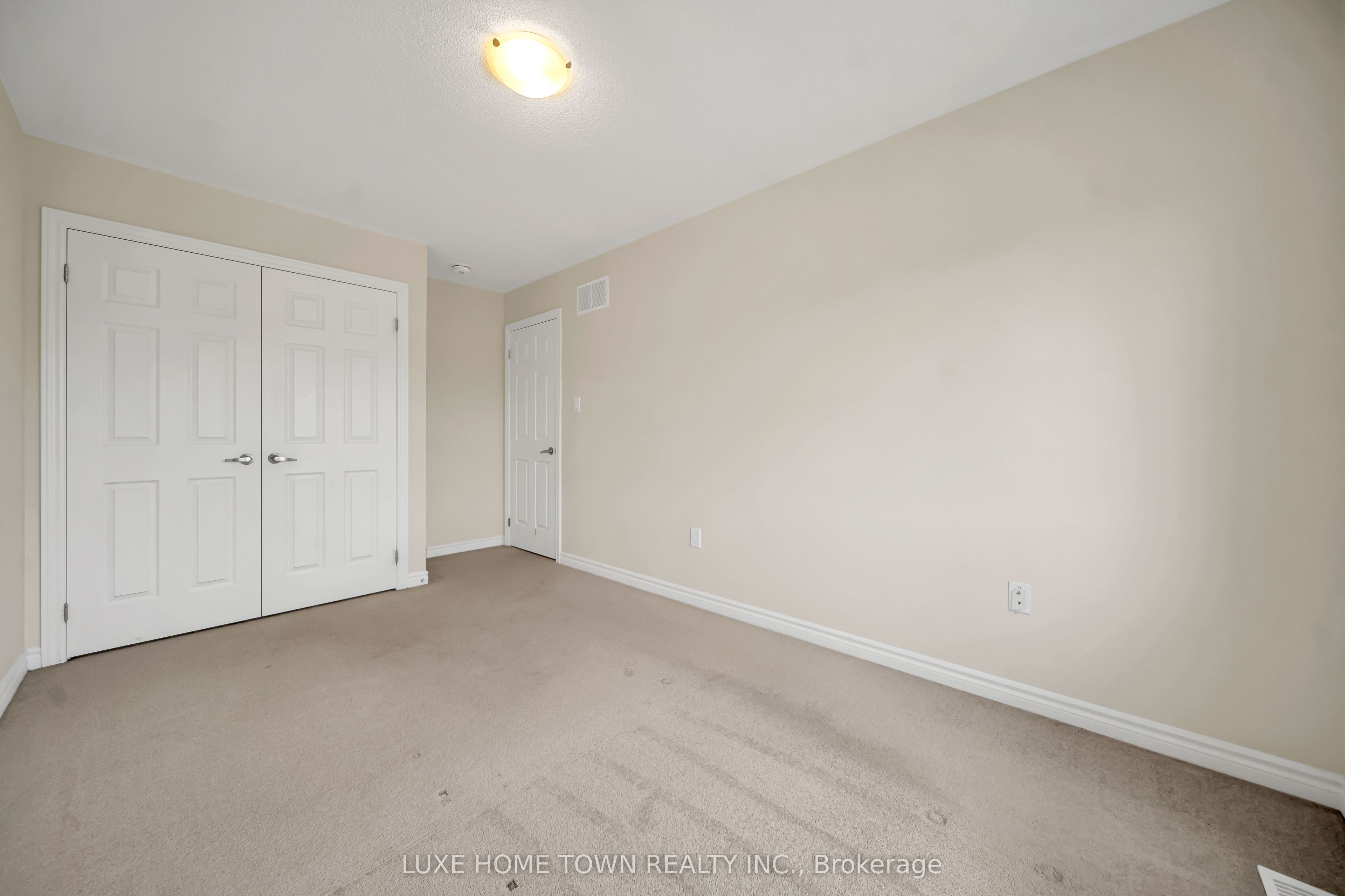 82 Prest Way Property Photo 29
