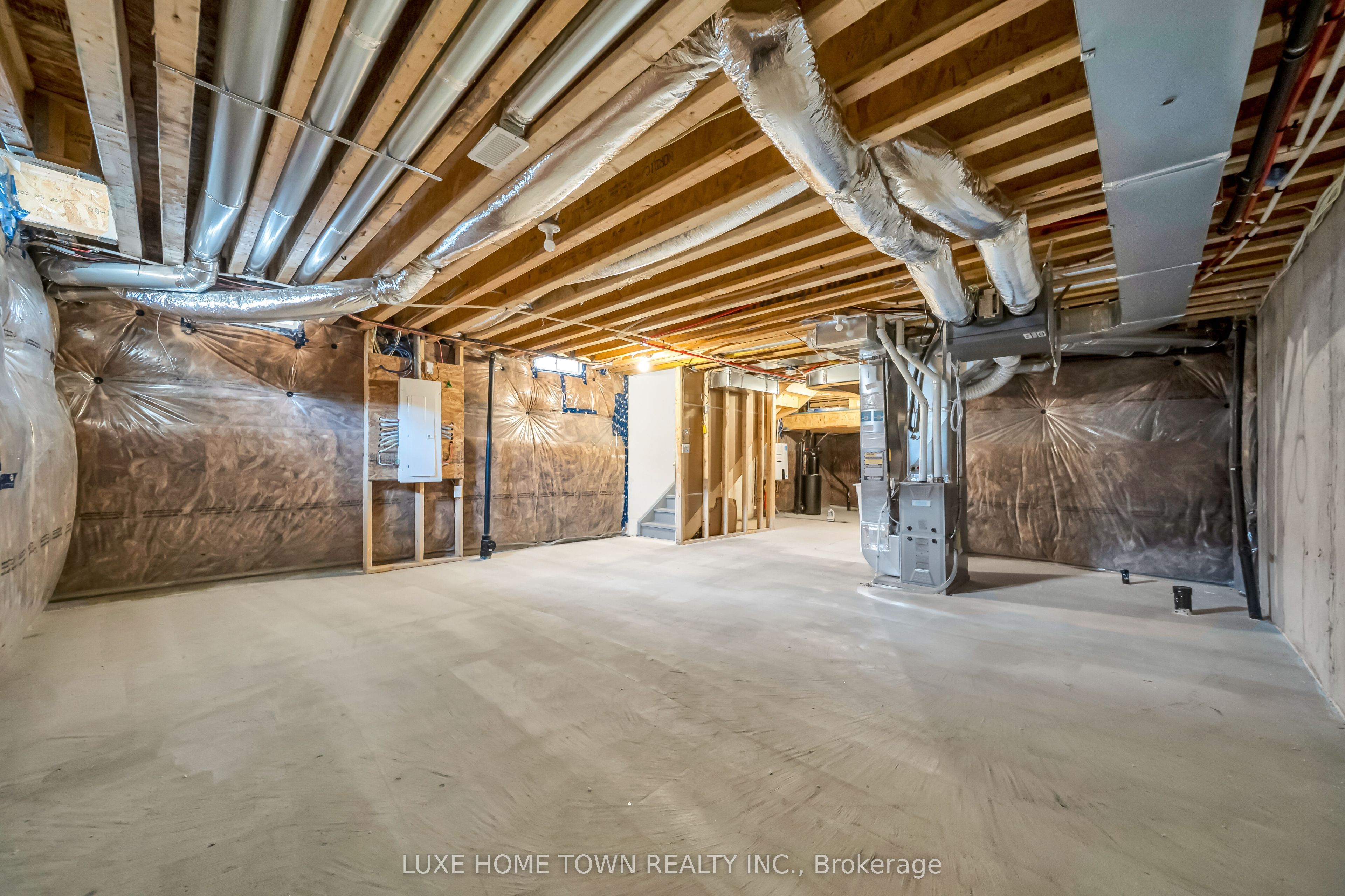 82 Prest Way Property Photo 33