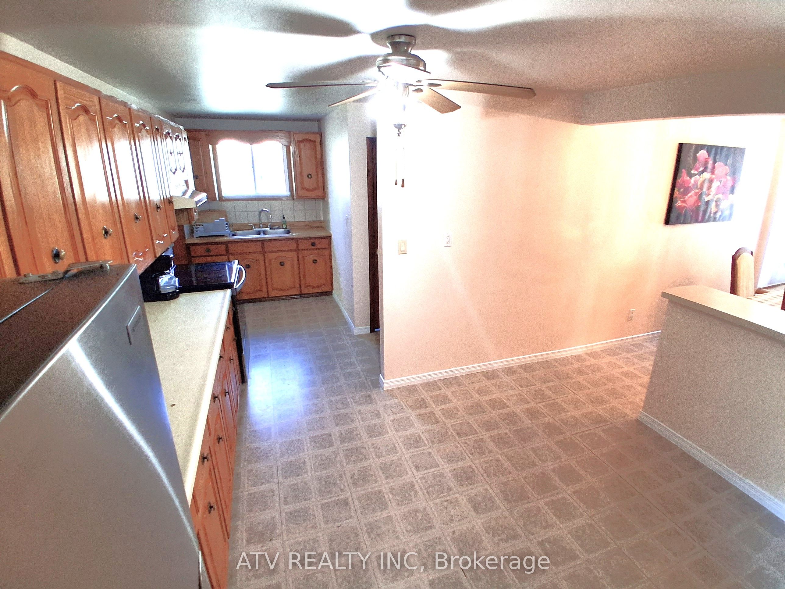 54 First Avenue Property Photo 6