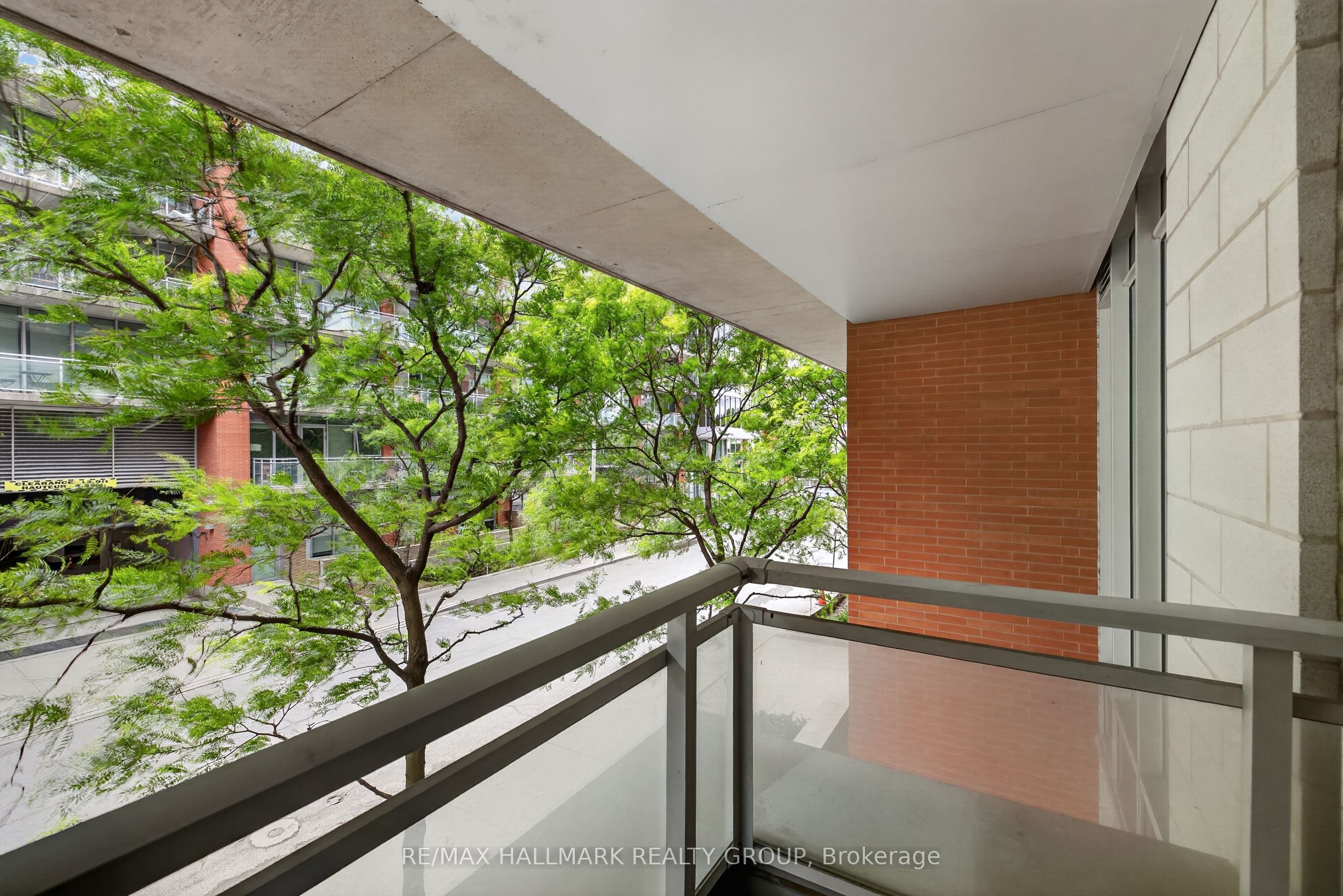 353 Mcleod Street Property Photo 33