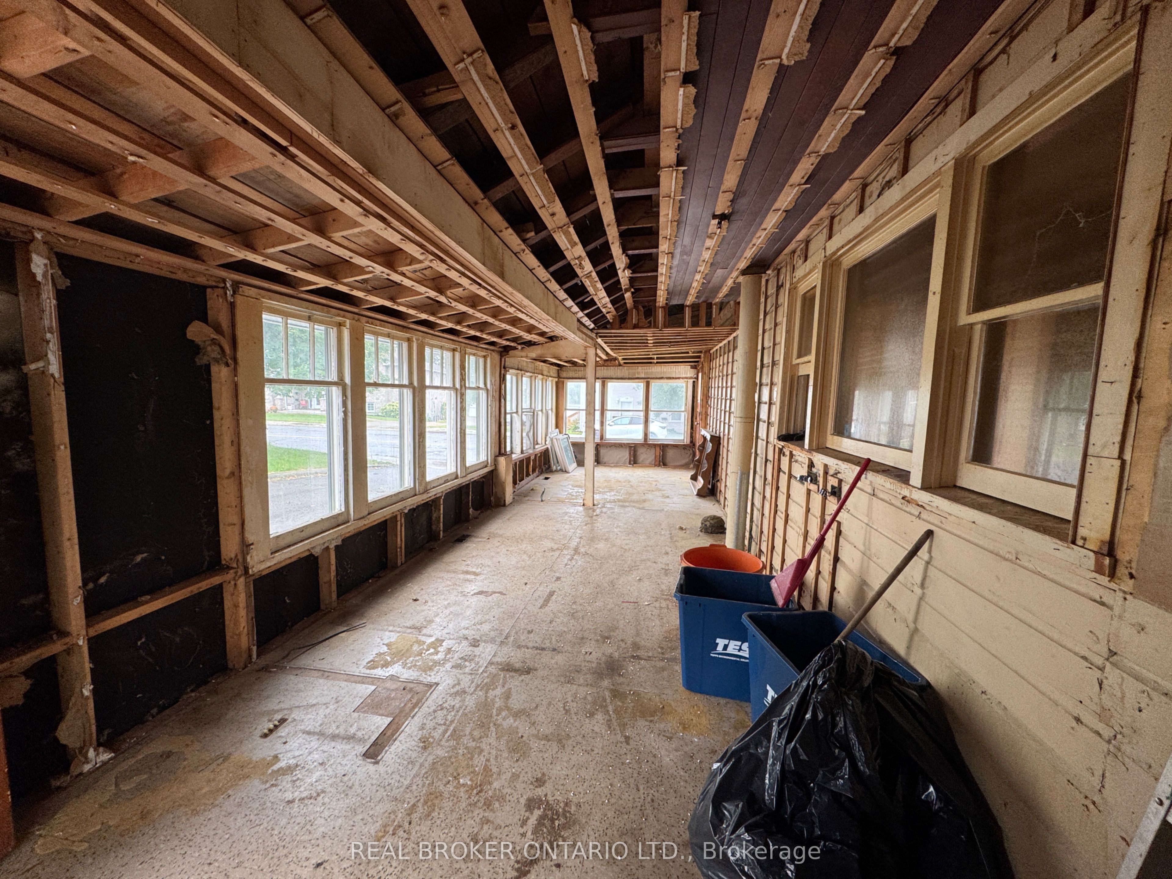 89 Queen Street Property Photo 6