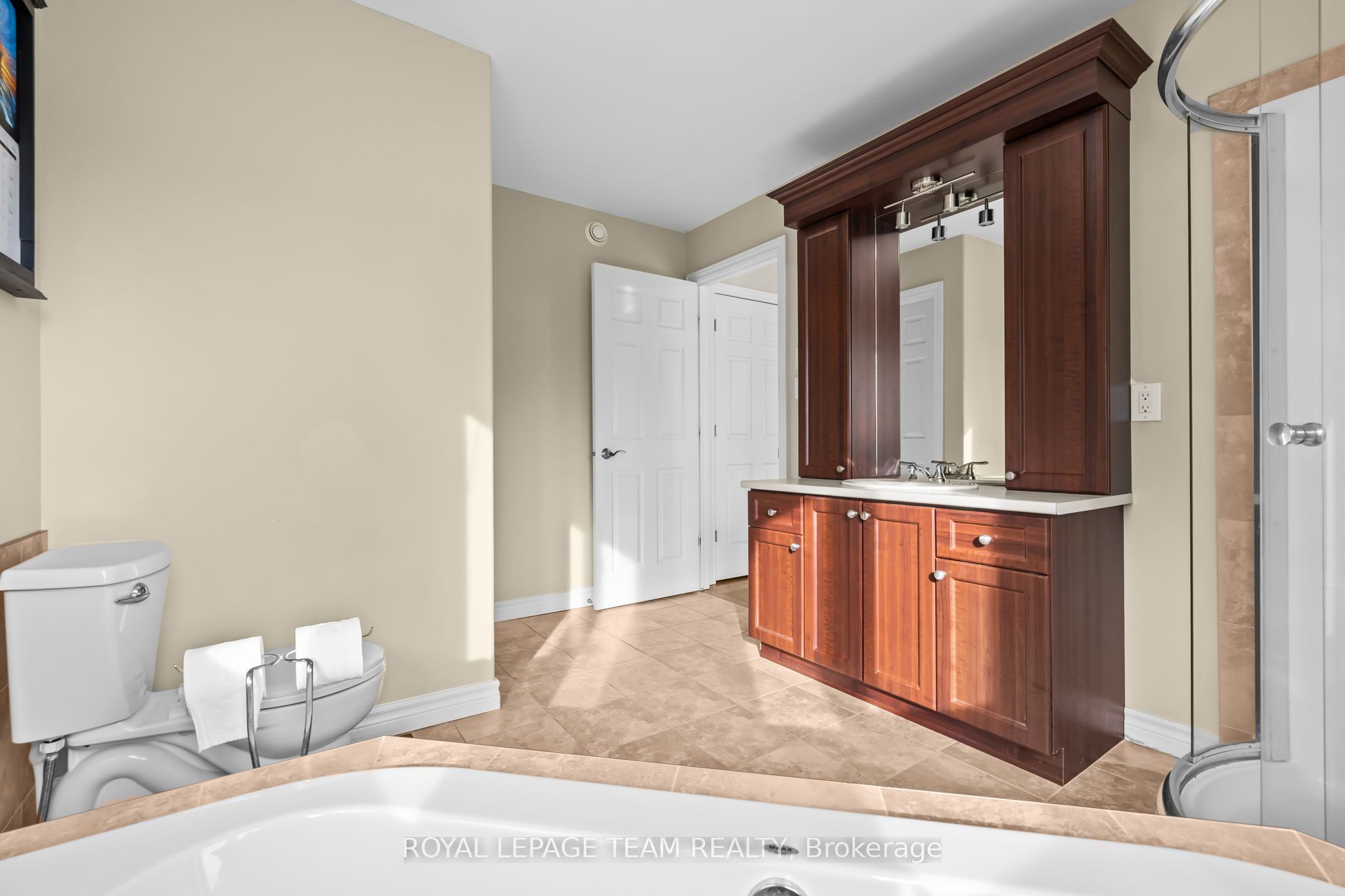 53 D'arcys Way Property Photo 27