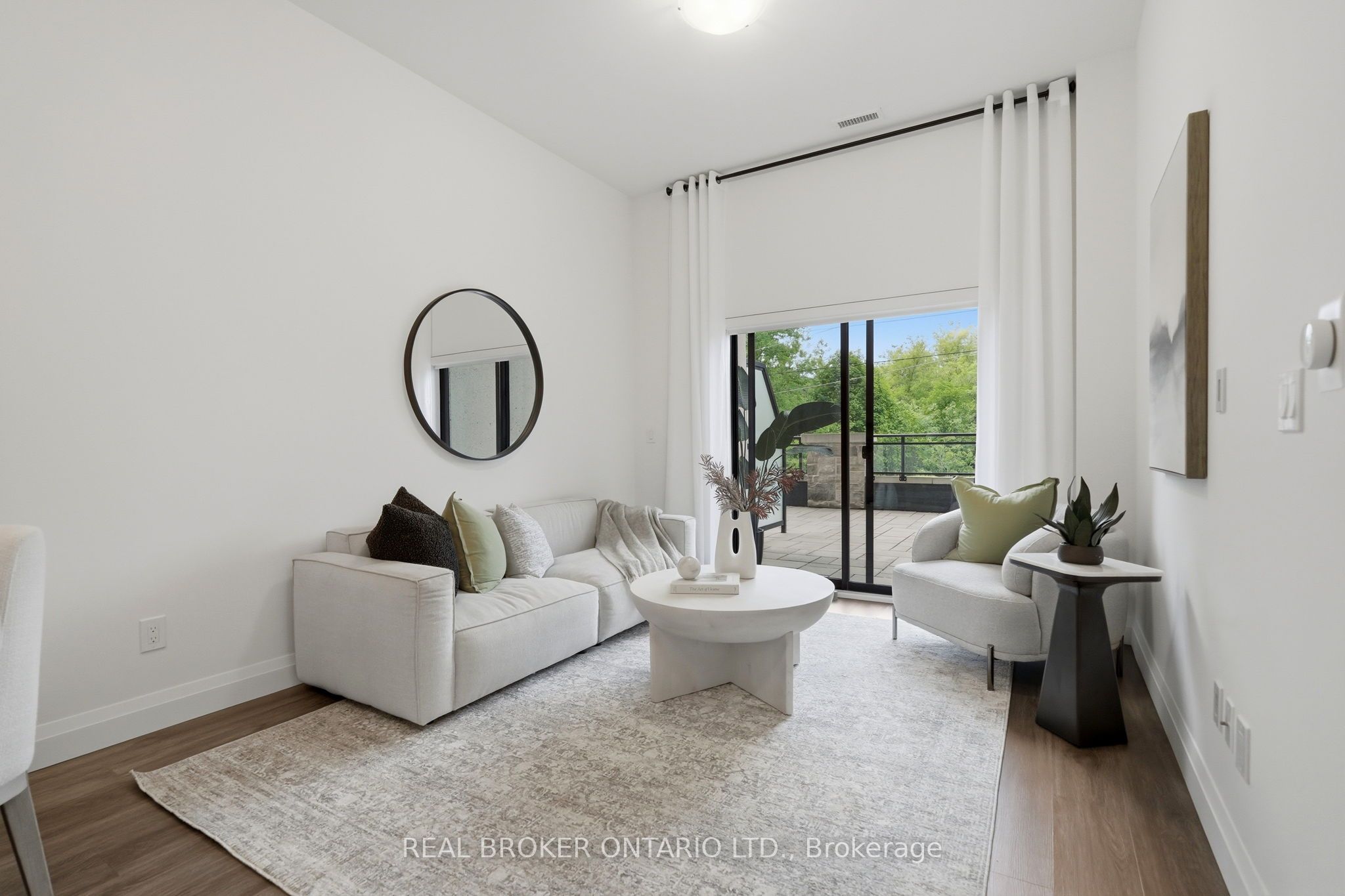 30 Hamilton Street S 101 Property Photo 15