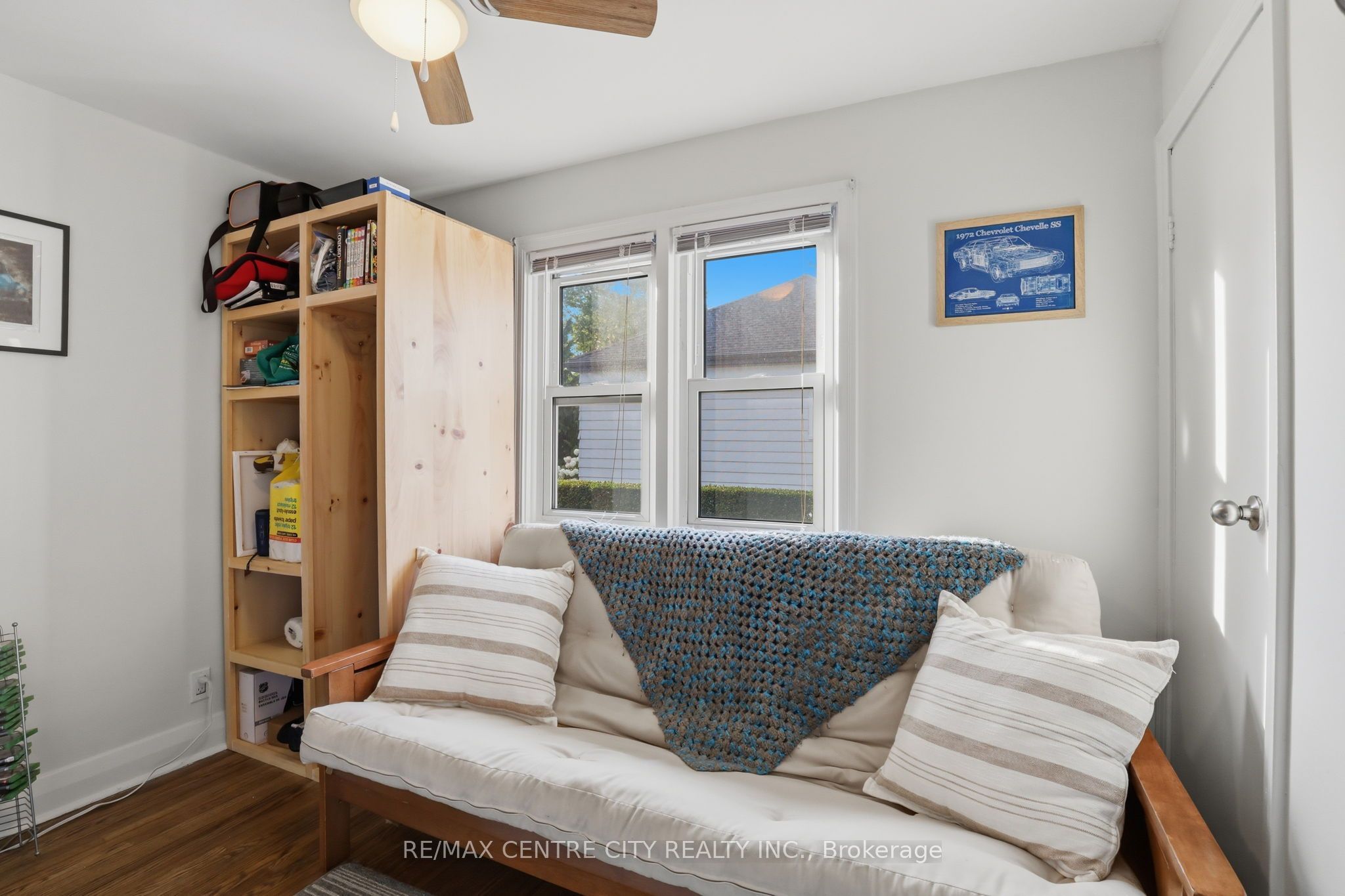 438 Forest Lawn Avenue Property Photo 23