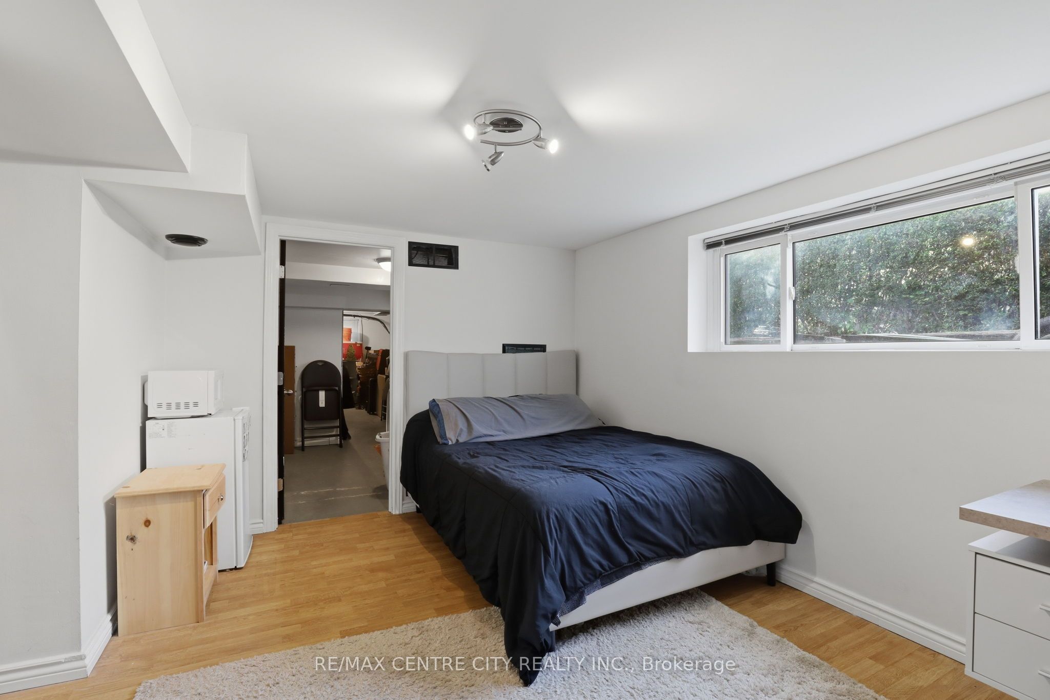 438 Forest Lawn Avenue Property Photo 26