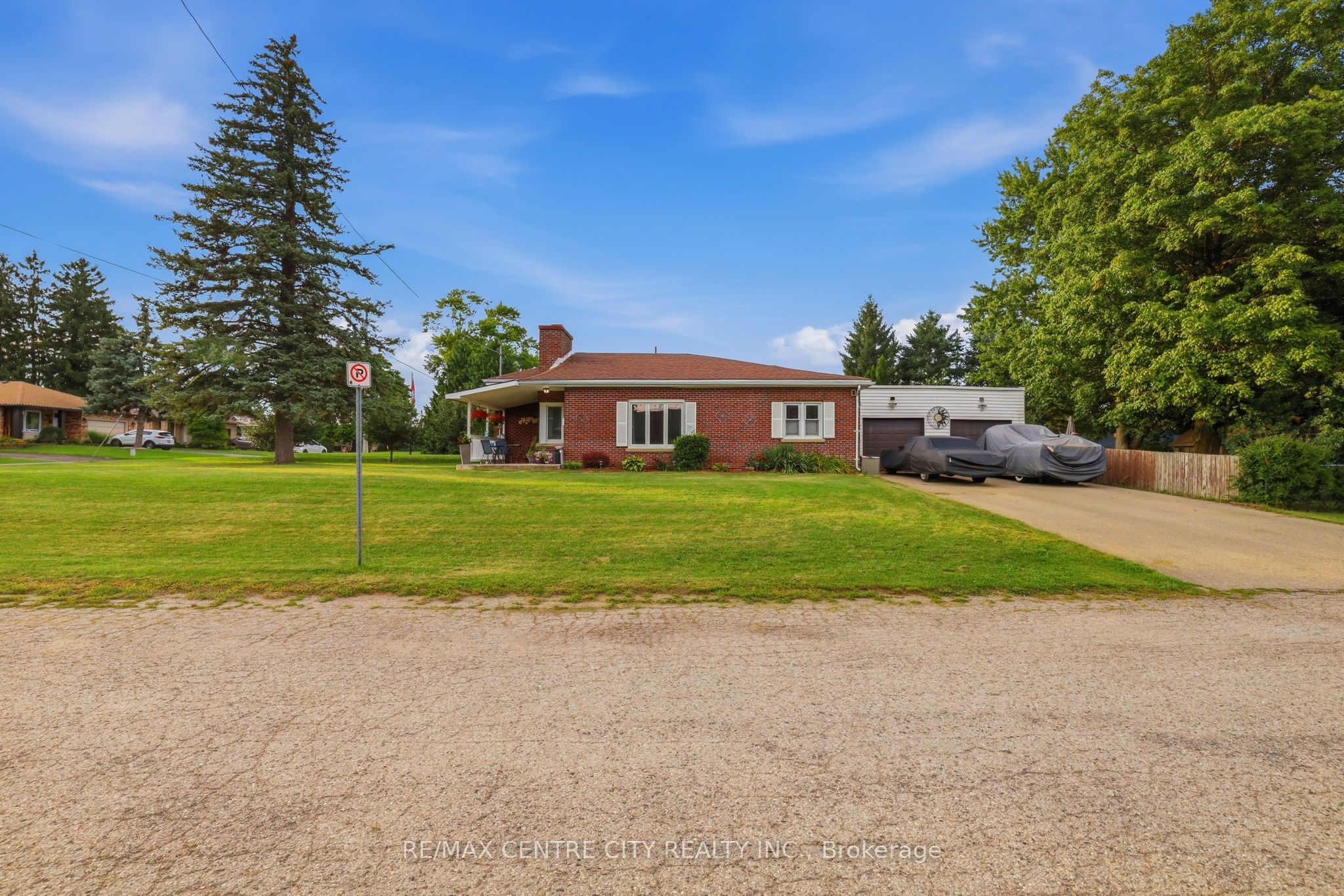 438 Forest Lawn Avenue Property Photo 29