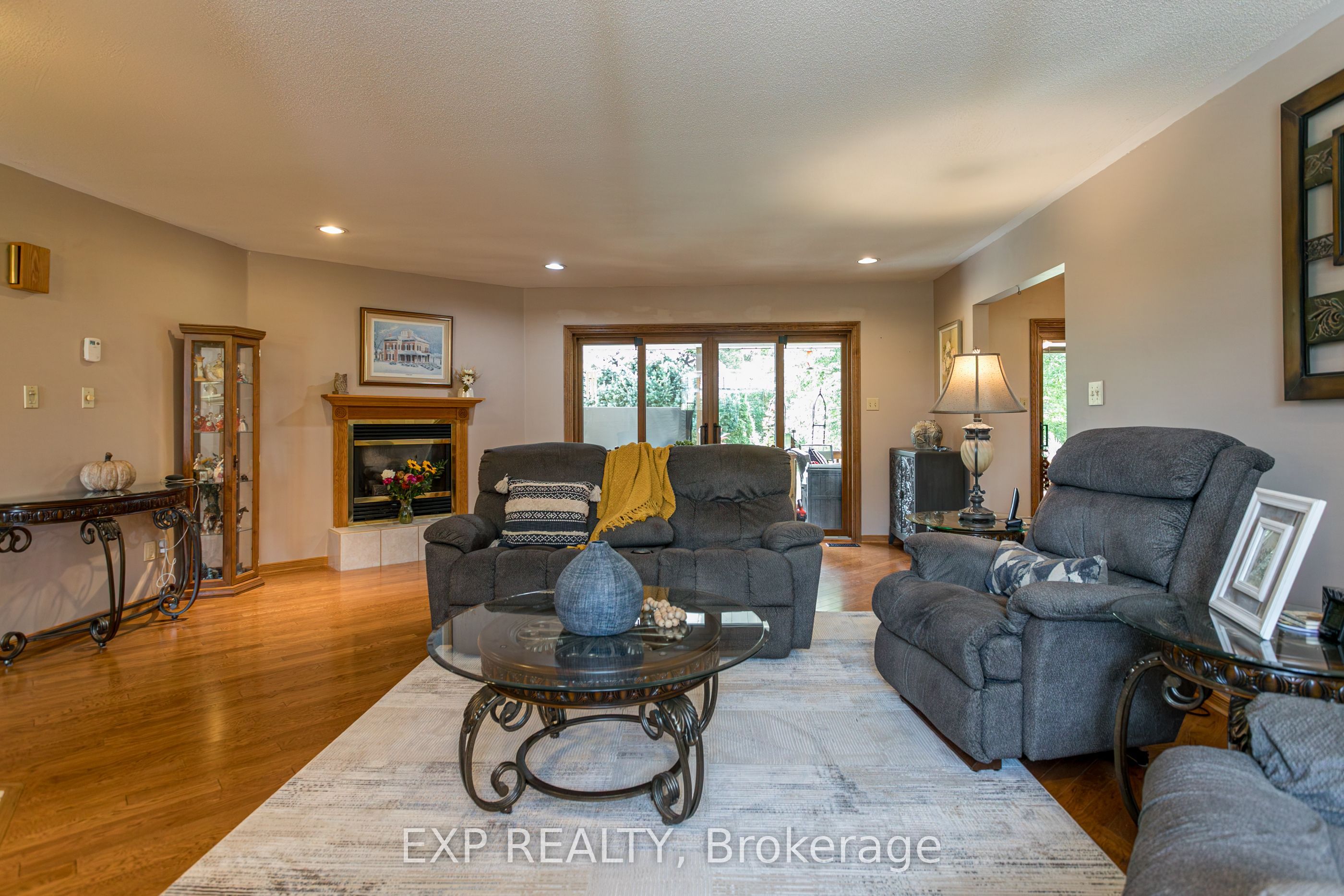 23401 Melbourne Road Property Photo 12