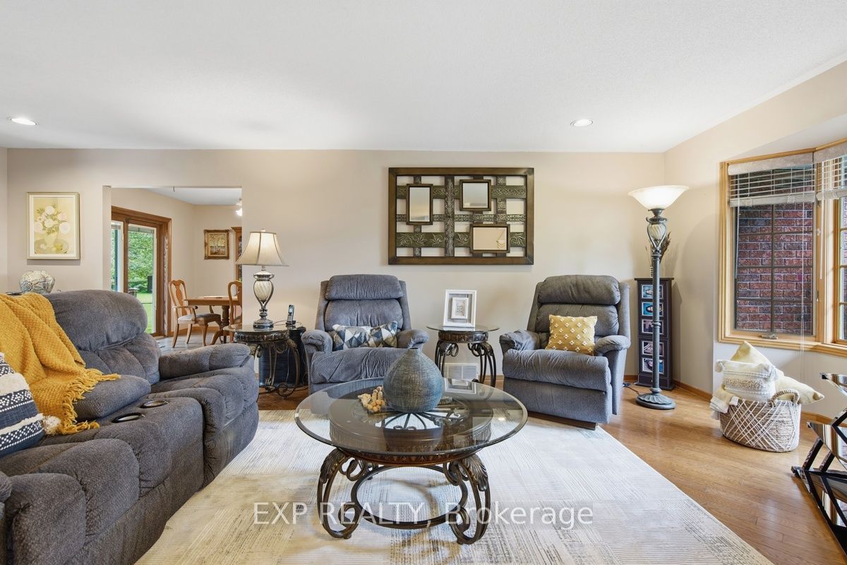 23401 Melbourne Road Property Photo 13