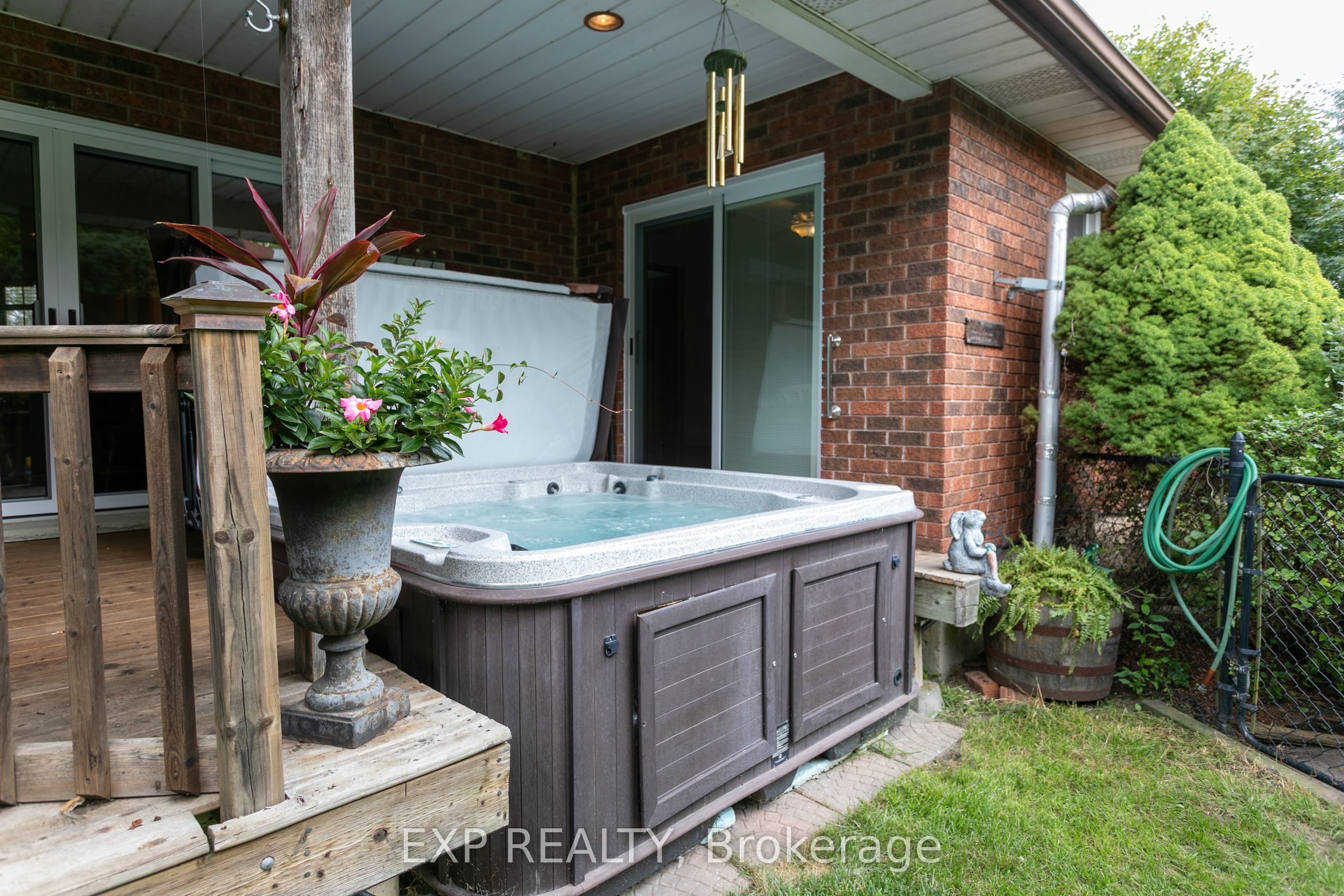 23401 Melbourne Road Property Photo 41