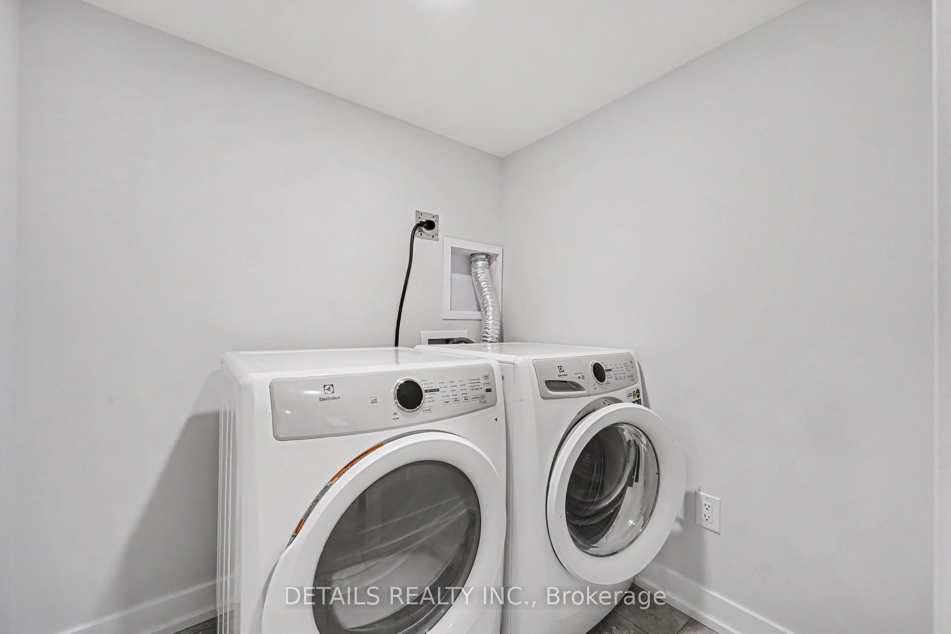 214 Anyolite Private Property Photo 18