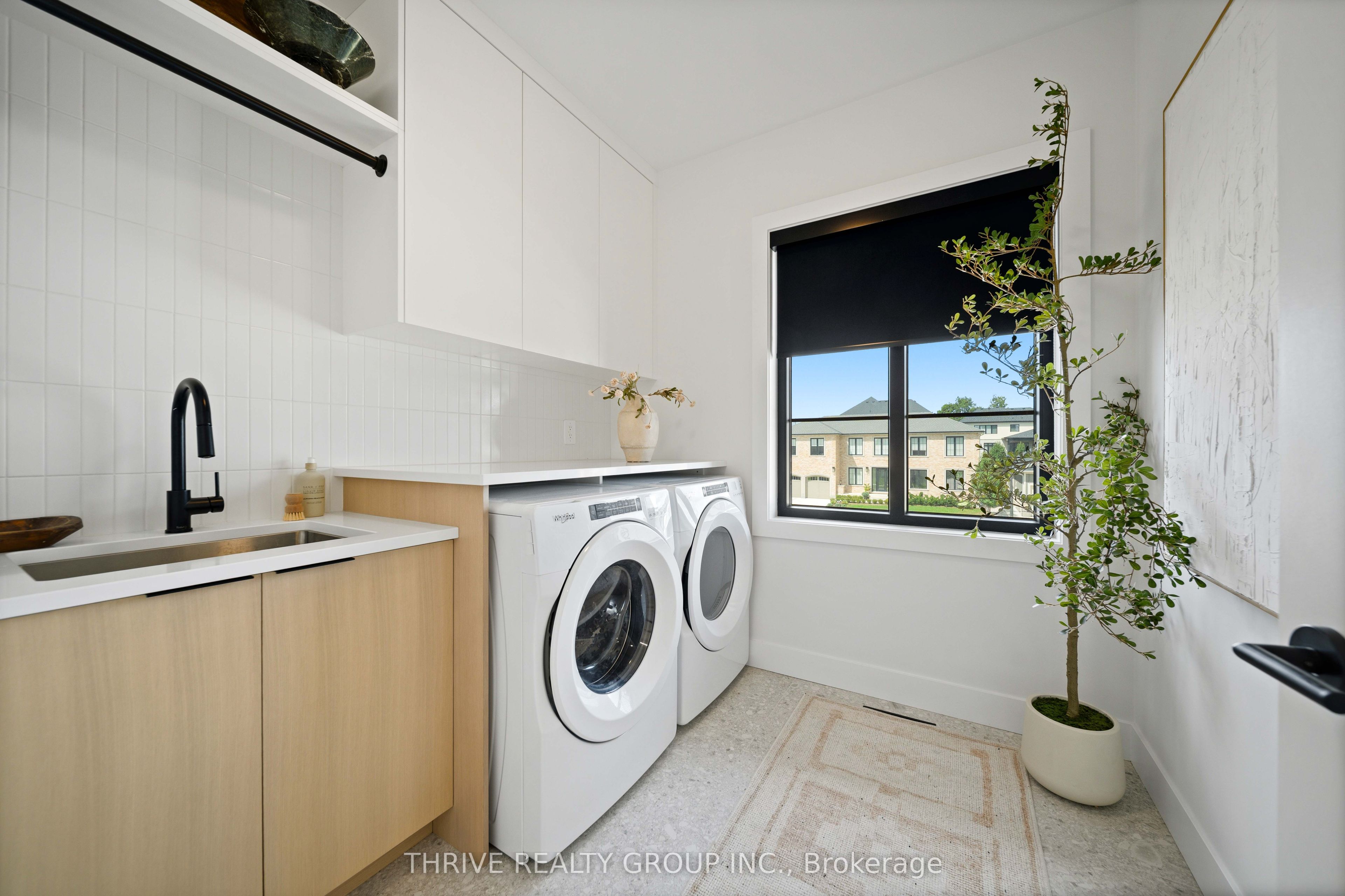 365 Manhattan Drive Property Photo 37