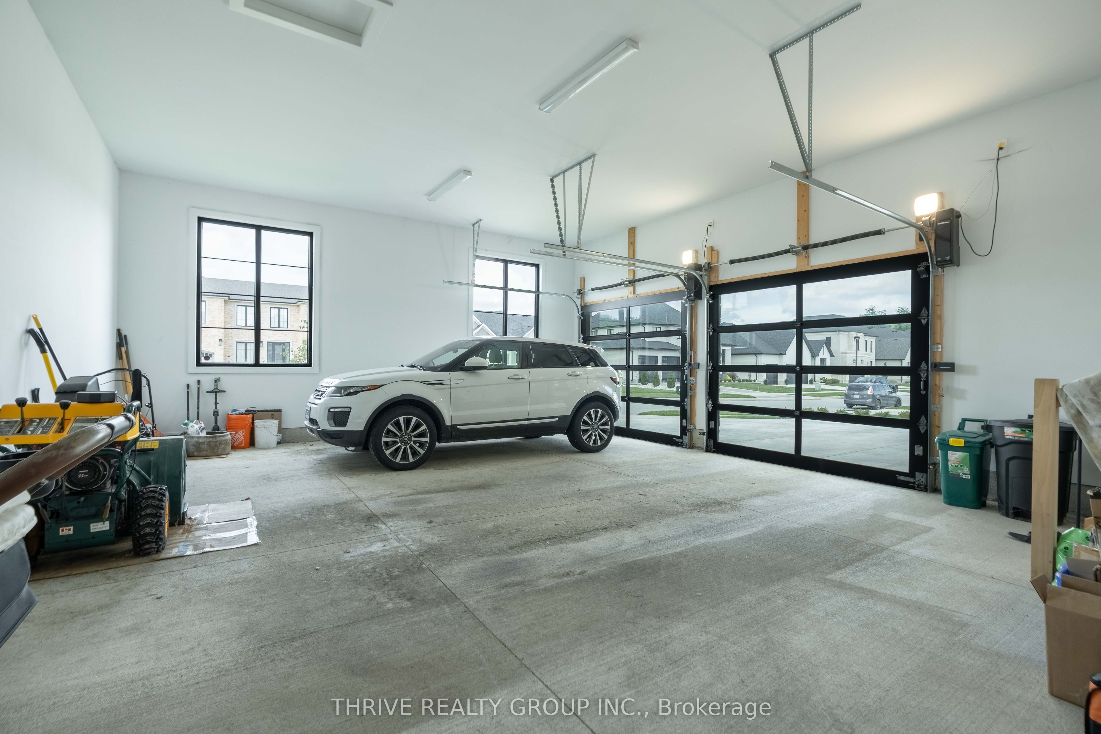 365 Manhattan Drive Property Photo 40