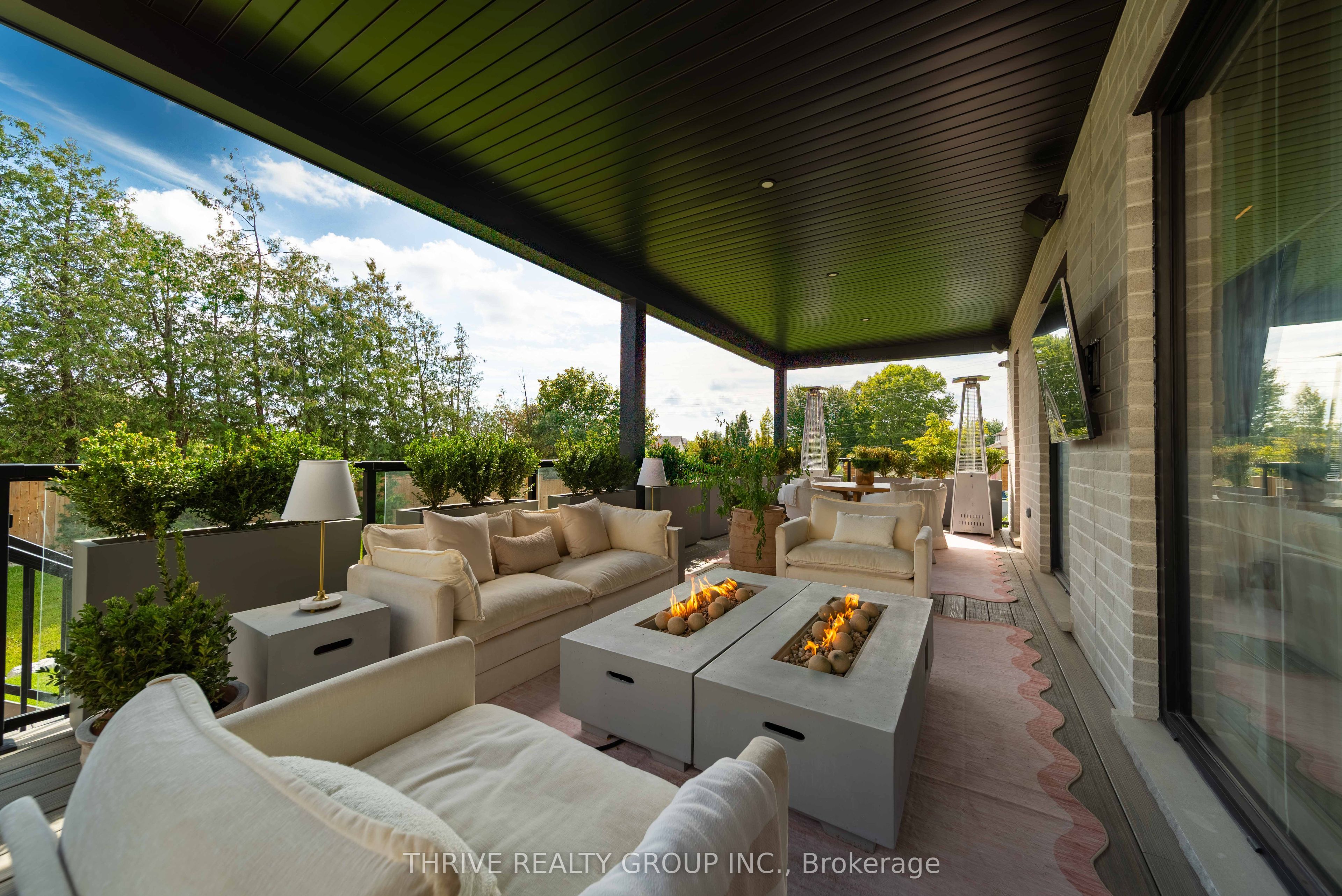 365 Manhattan Drive Property Photo 45