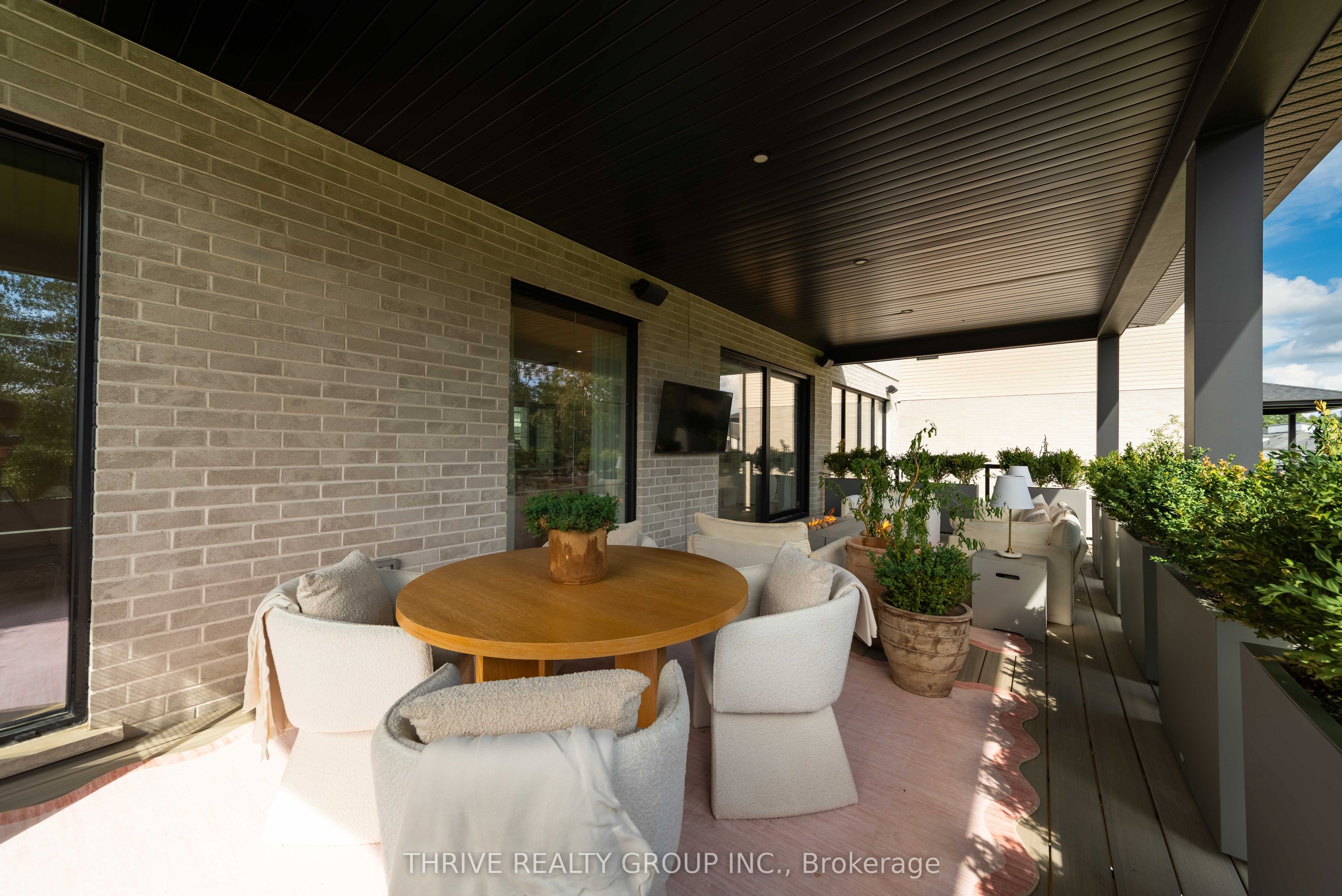365 Manhattan Drive Property Photo 48