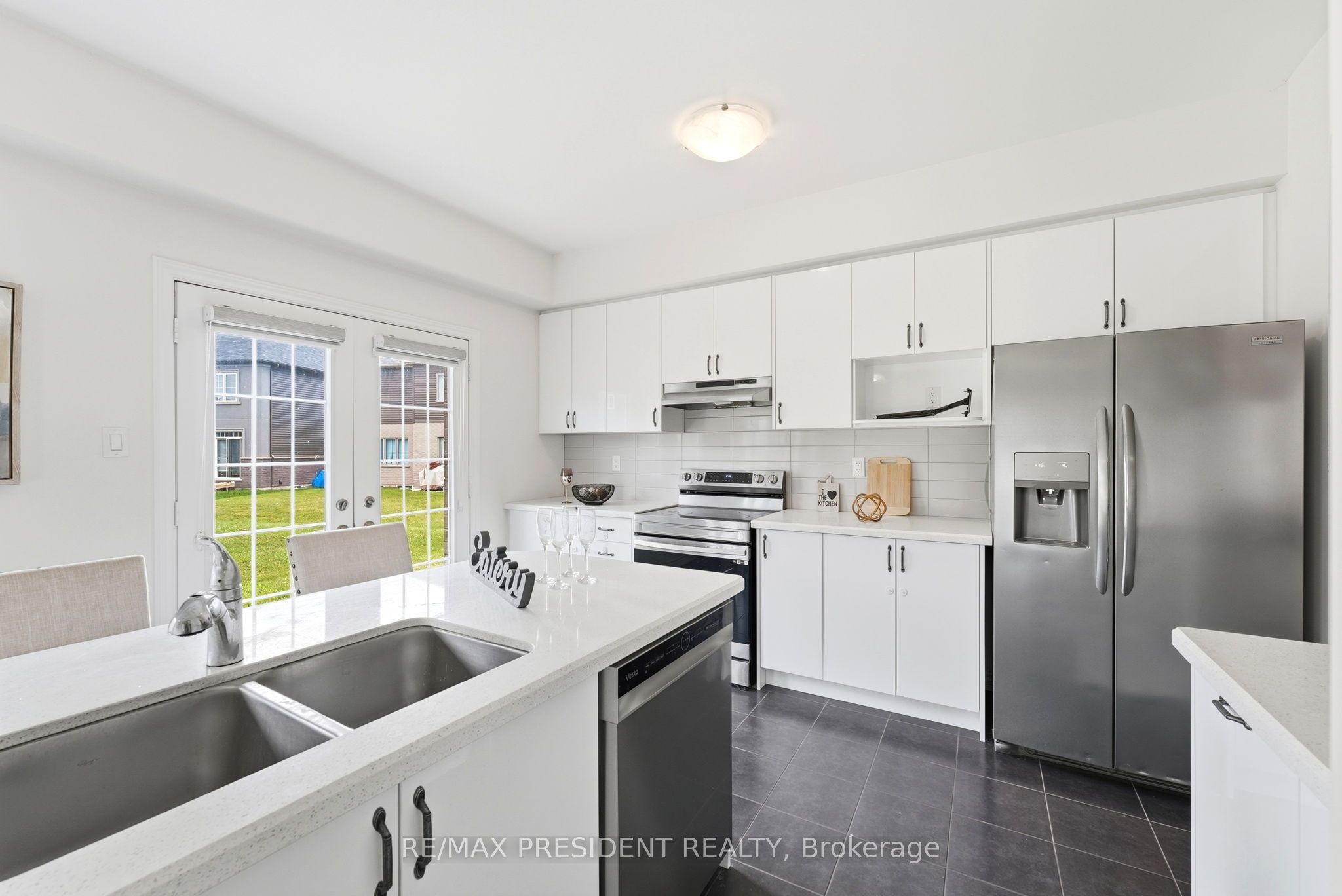 10 Poole Street Property Photo 11