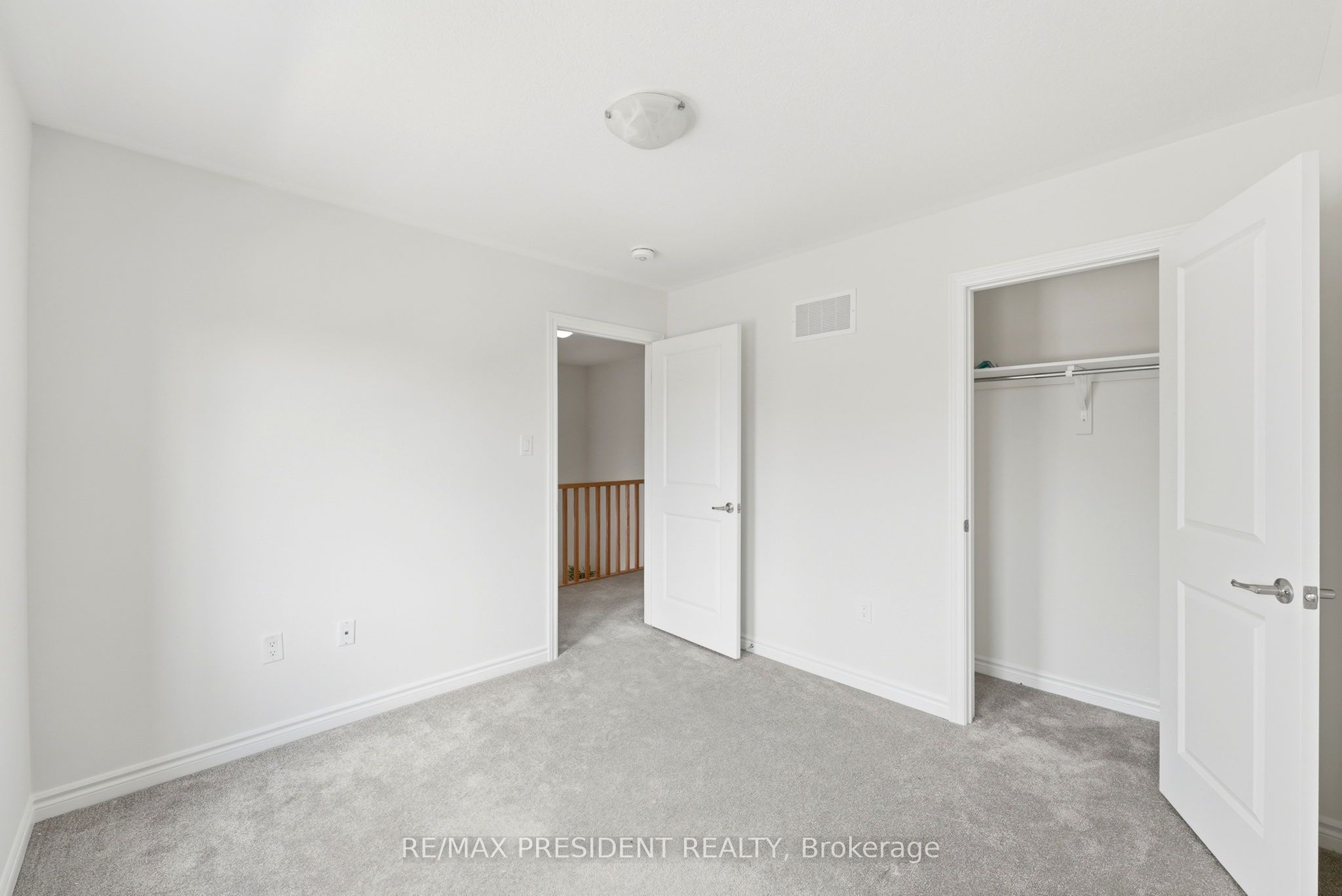 10 Poole Street Property Photo 34